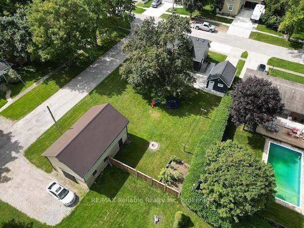Photo 40 of 19 Bismark Street, Bluewater, Zurich — HOMEH