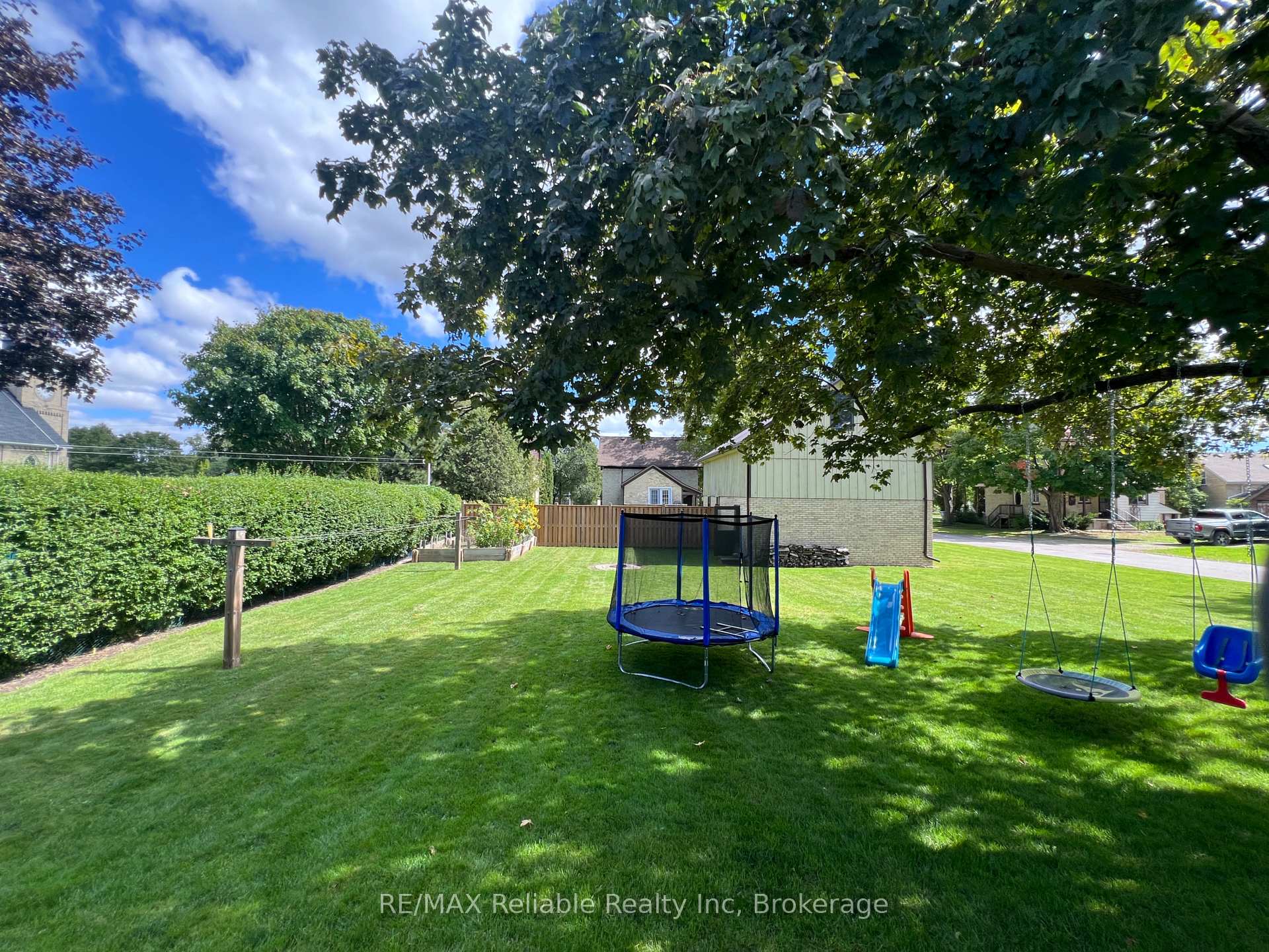 Photo 47 of 19 Bismark Street, Bluewater, Zurich — HOMEH