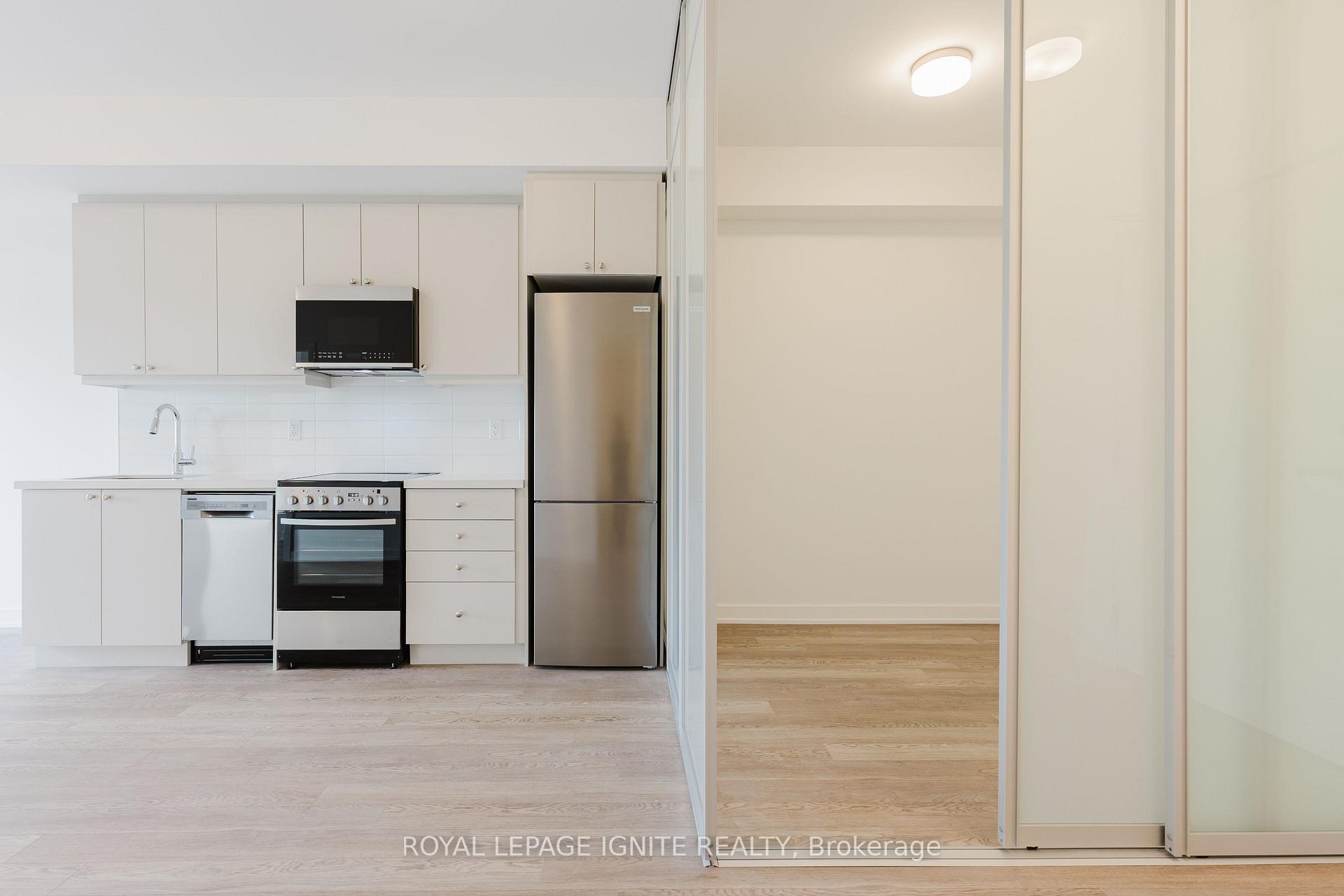 Photo 11 of Unit 907, 55 Clarington Boulevard, Clarington, Bowmanville — HOMEH