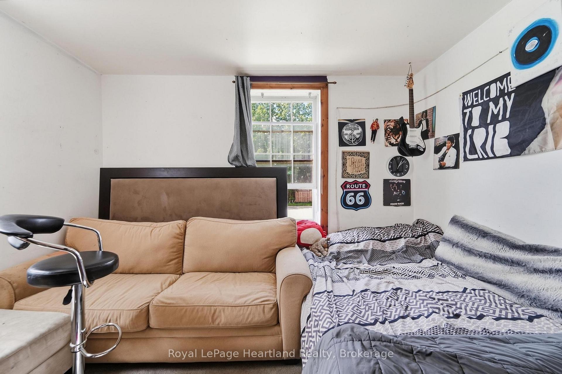 Photo 18 of 103 James St Street, Central Huron, Clinton — HOMEH