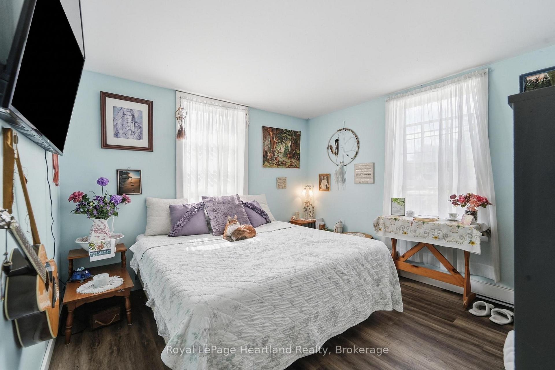 Photo 20 of 103 James St Street, Central Huron, Clinton — HOMEH