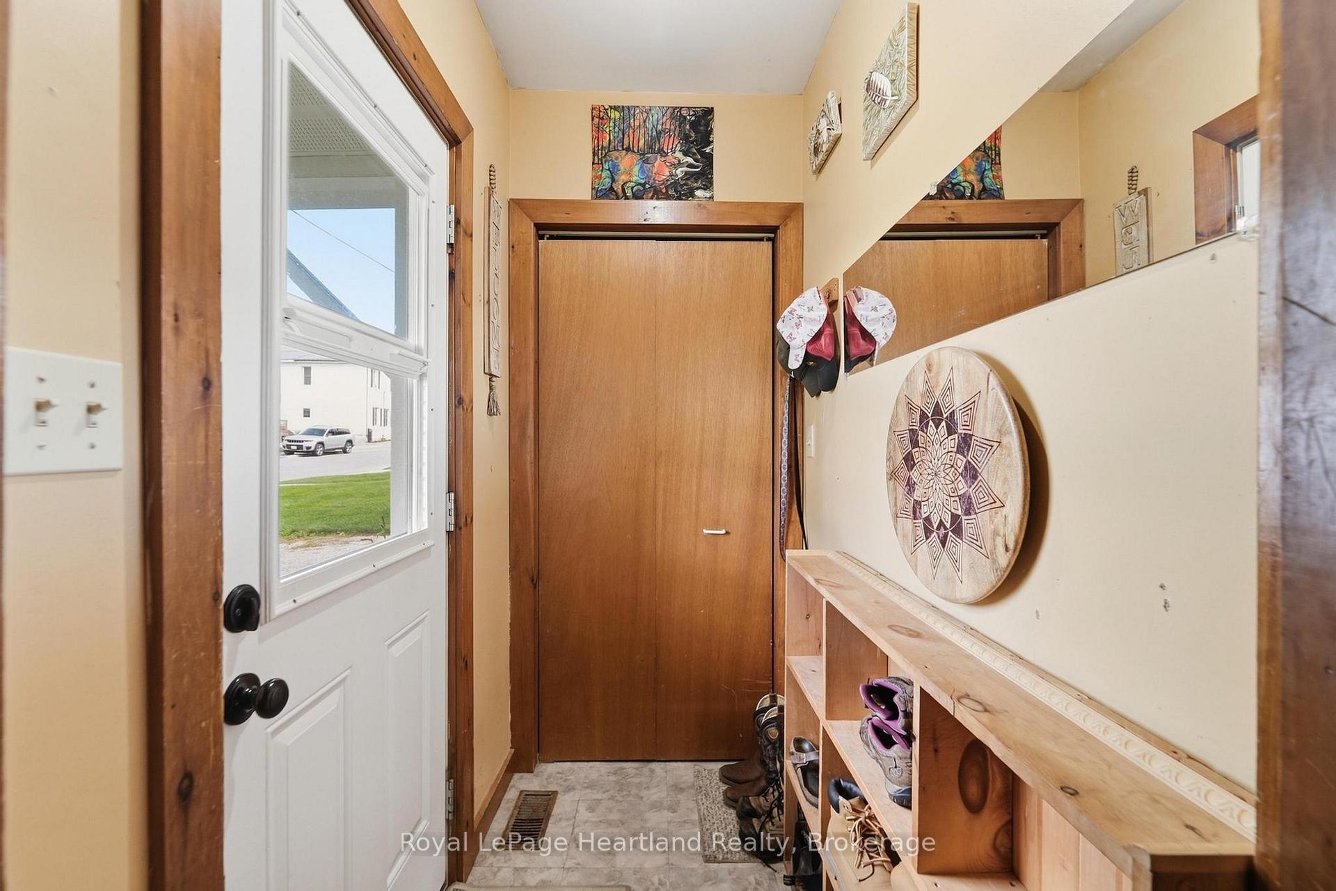 Photo 30 of 103 James St Street, Central Huron, Clinton — HOMEH