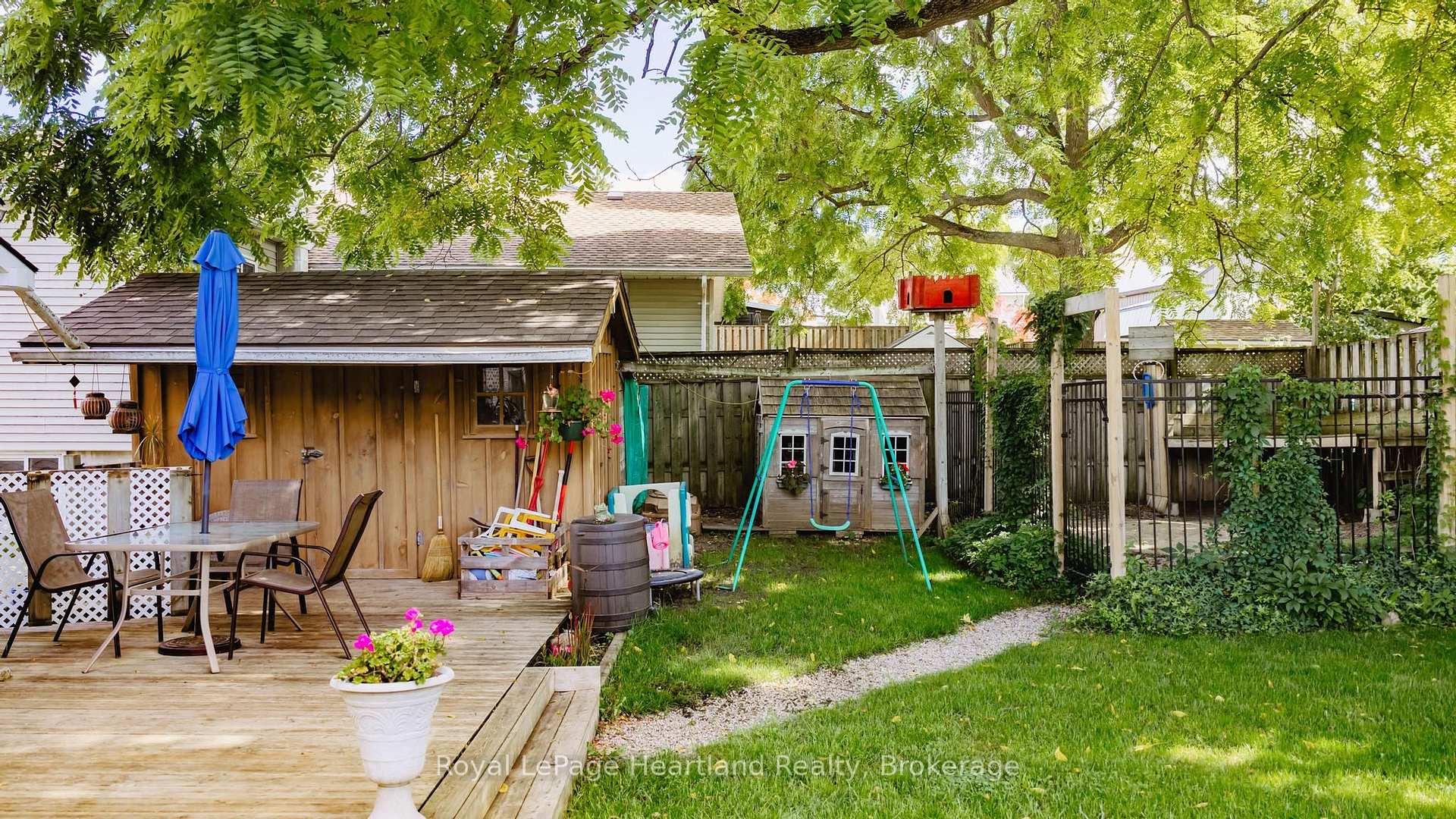 Photo 35 of 103 James St Street, Central Huron, Clinton — HOMEH