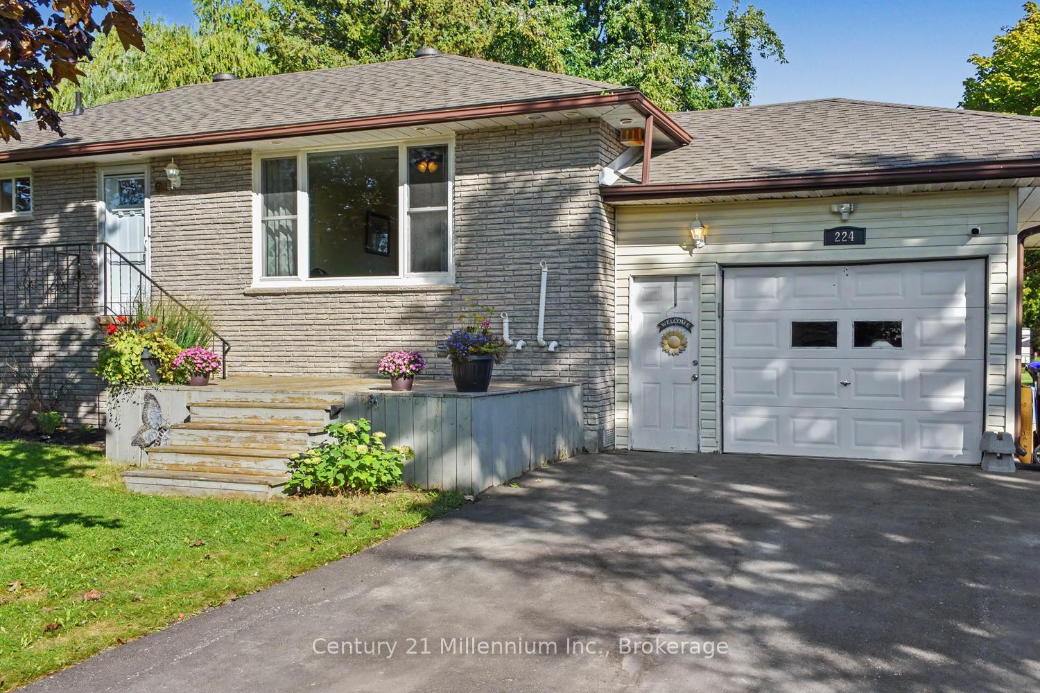 Photo 3 of 224 Margaret Street, Clearview, Stayner — HOMEH