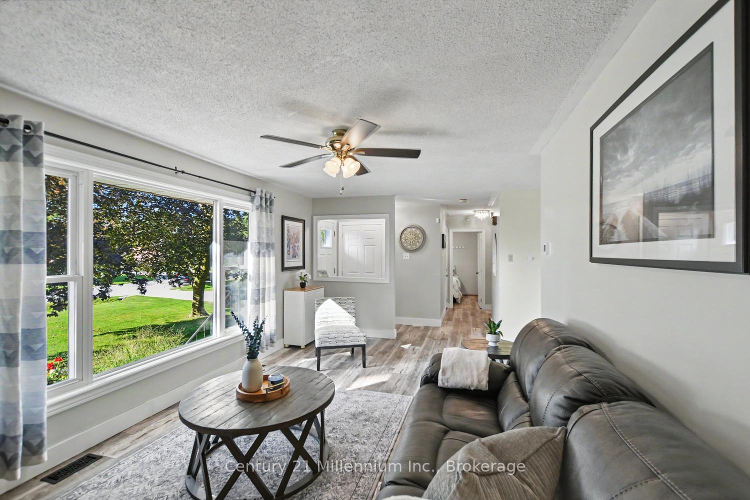 Photo 6 of 224 Margaret Street, Clearview, Stayner — HOMEH