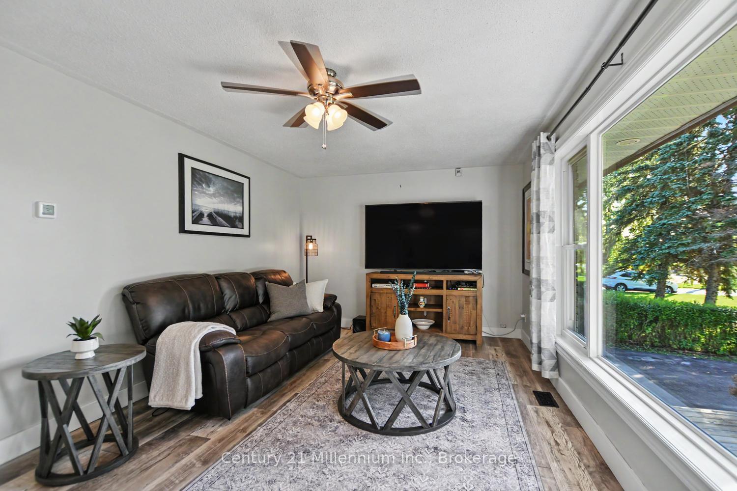 Photo 9 of 224 Margaret Street, Clearview, Stayner — HOMEH
