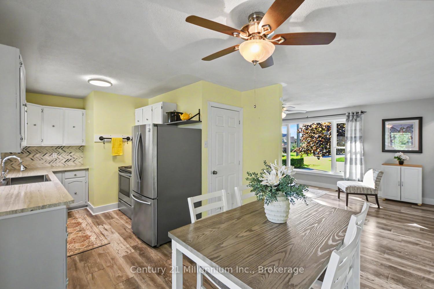 Photo 14 of 224 Margaret Street, Clearview, Stayner — HOMEH
