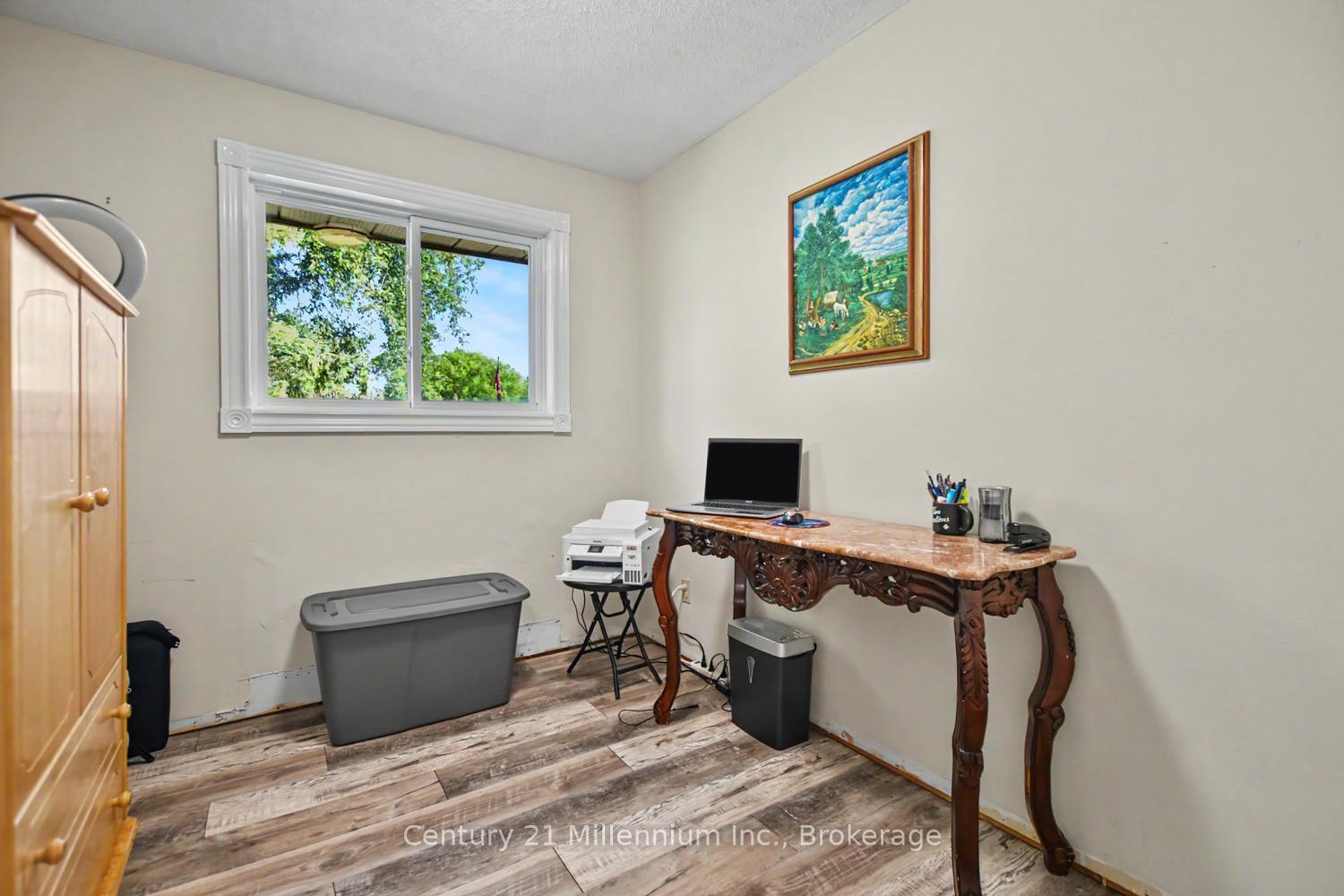 Photo 19 of 224 Margaret Street, Clearview, Stayner — HOMEH