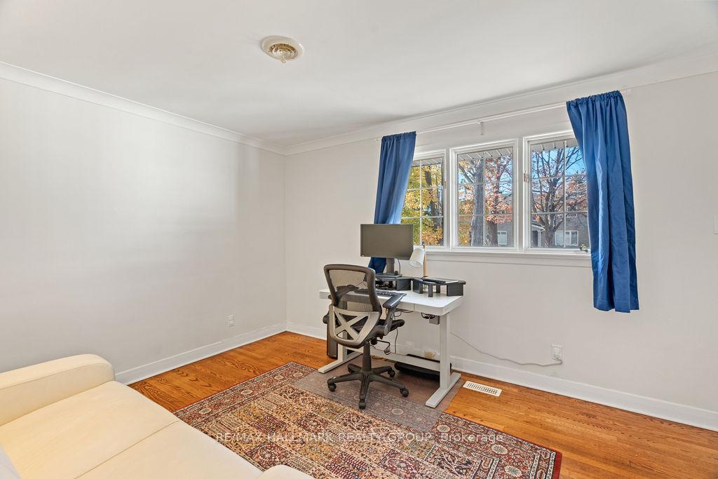 Photo 29 of 275 Crocus Avenue, Ottawa, Applewood Acres — HOMEH