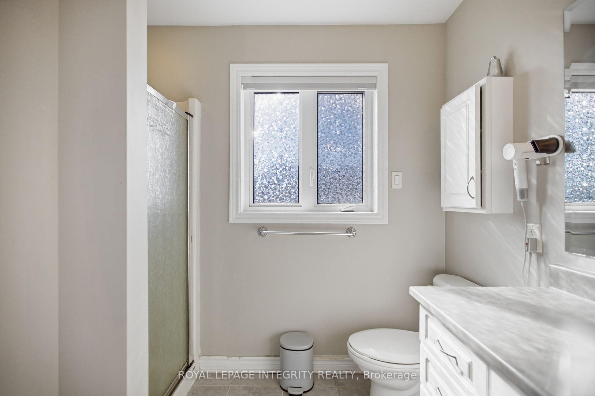 Photo 17 of 320 Tourmaline Crescent, Ottawa, Barrhaven - Strandherd — HOMEH