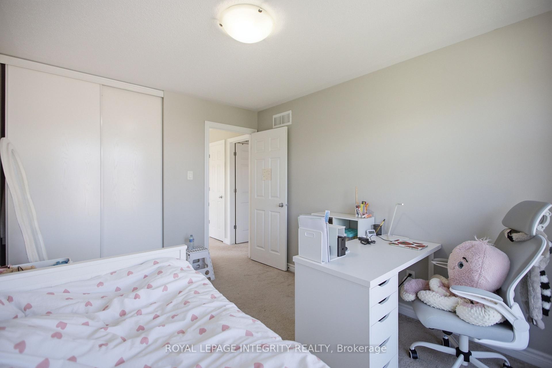Photo 19 of 320 Tourmaline Crescent, Ottawa, Barrhaven - Strandherd — HOMEH