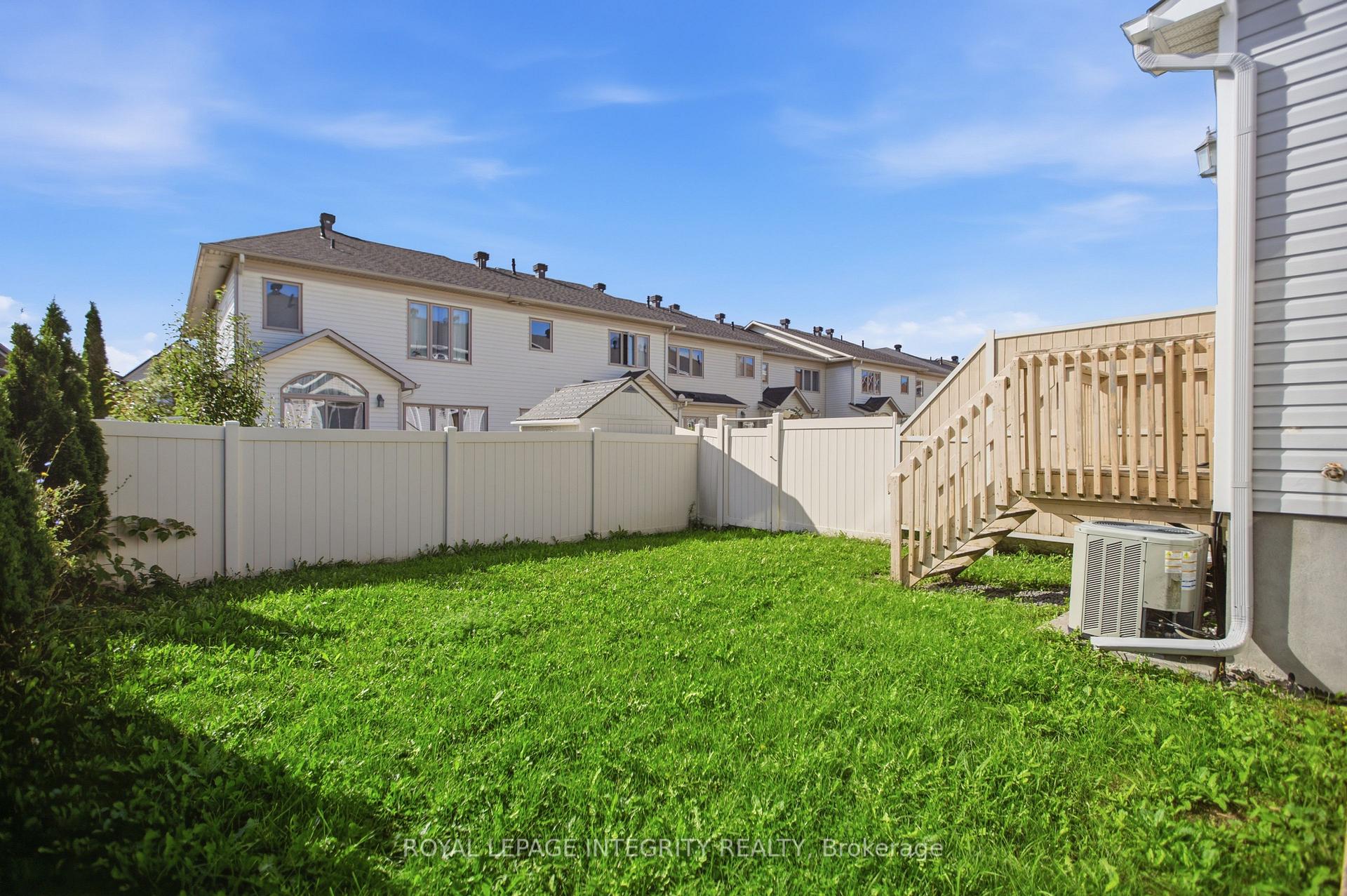 Photo 26 of 320 Tourmaline Crescent, Ottawa, Barrhaven - Strandherd — HOMEH