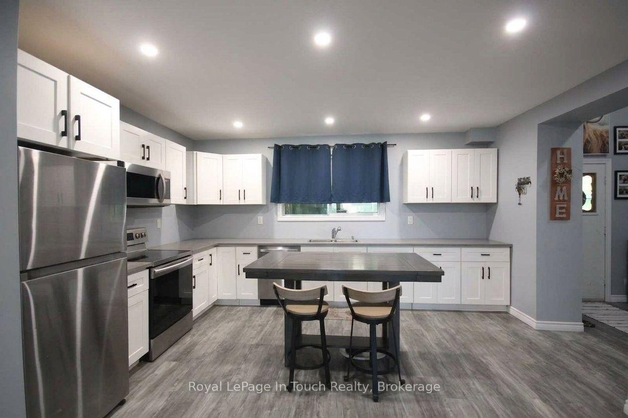 Photo 7 of 12906 County Rd 16, Severn, Fesserton — HOMEH