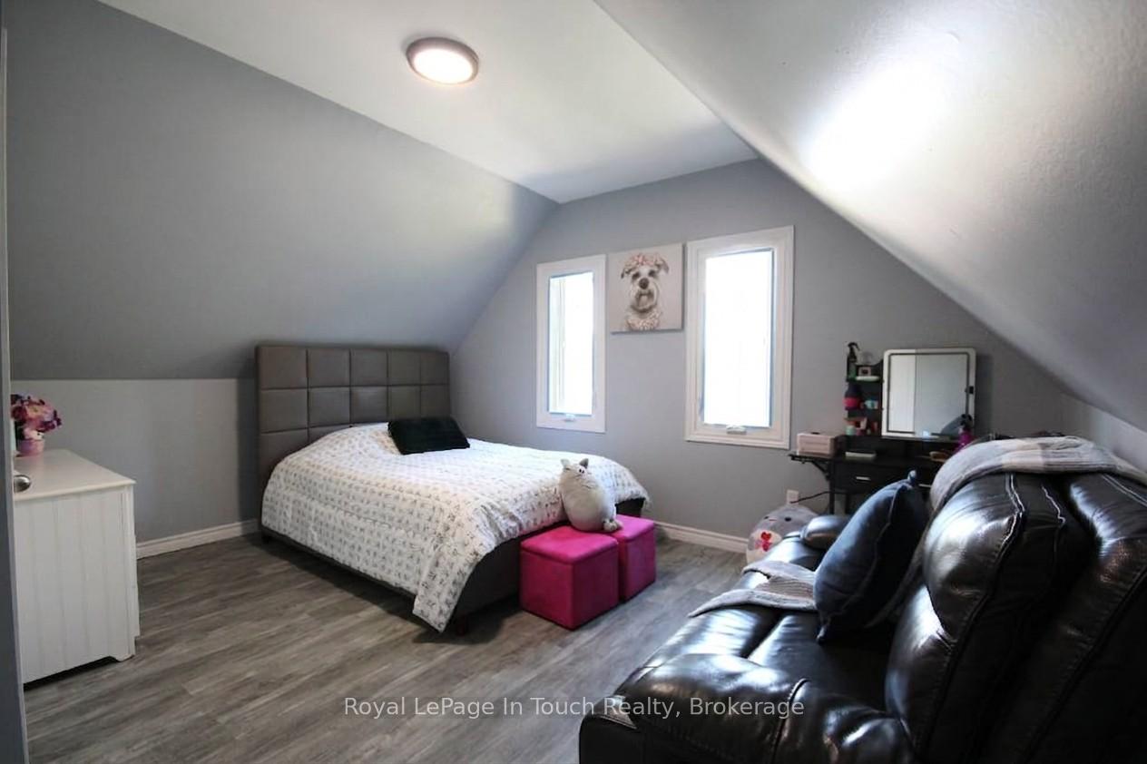 Photo 15 of 12906 County Rd 16, Severn, Fesserton — HOMEH