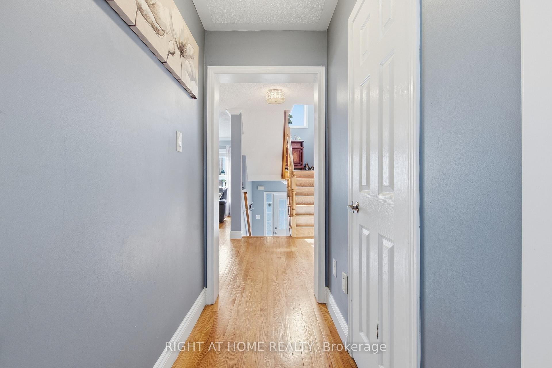 Photo 20 of 85 Seed House Lane, Halton Hills, Georgetown — HOMEH