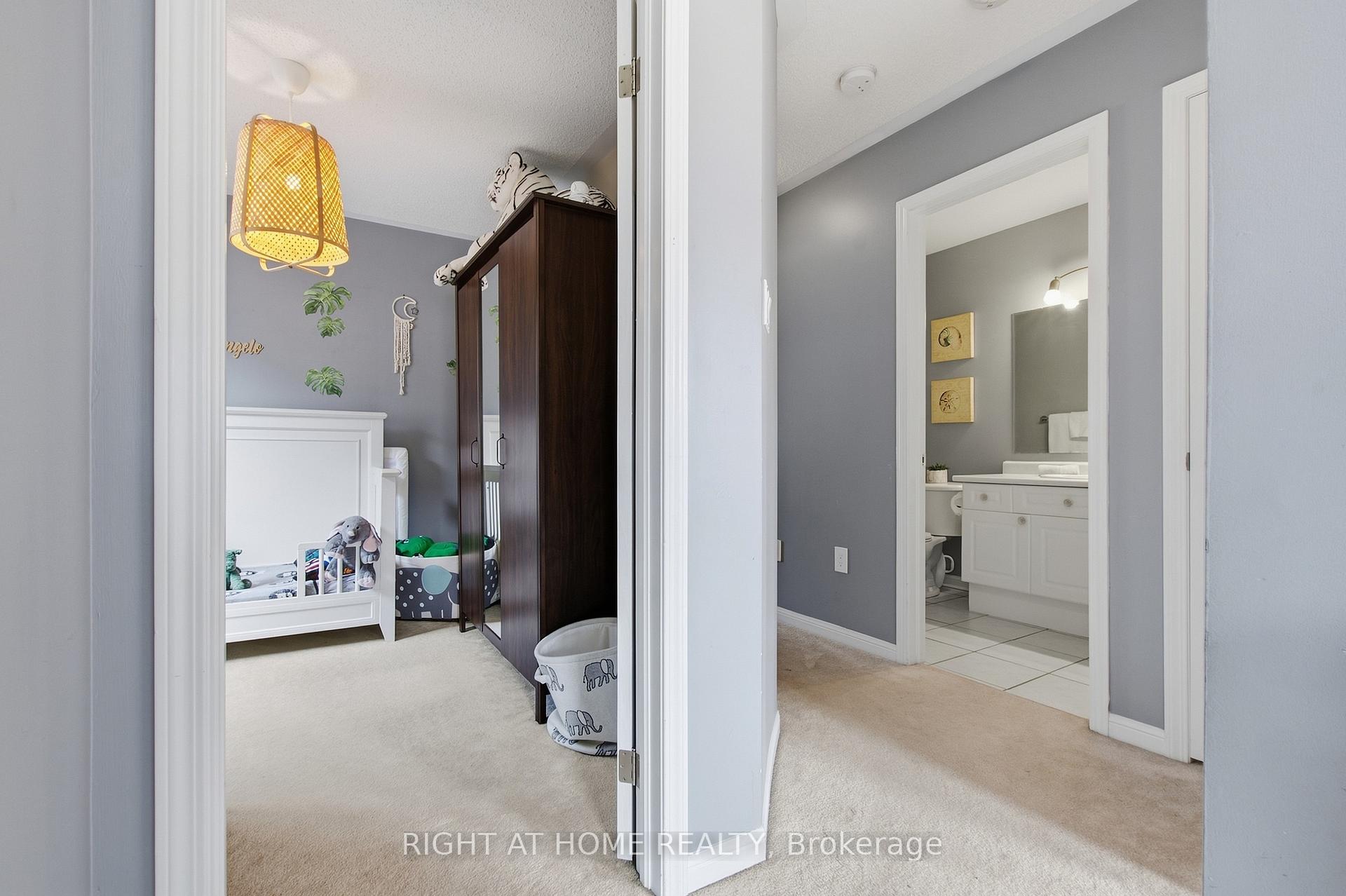 Photo 24 of 85 Seed House Lane, Halton Hills, Georgetown — HOMEH