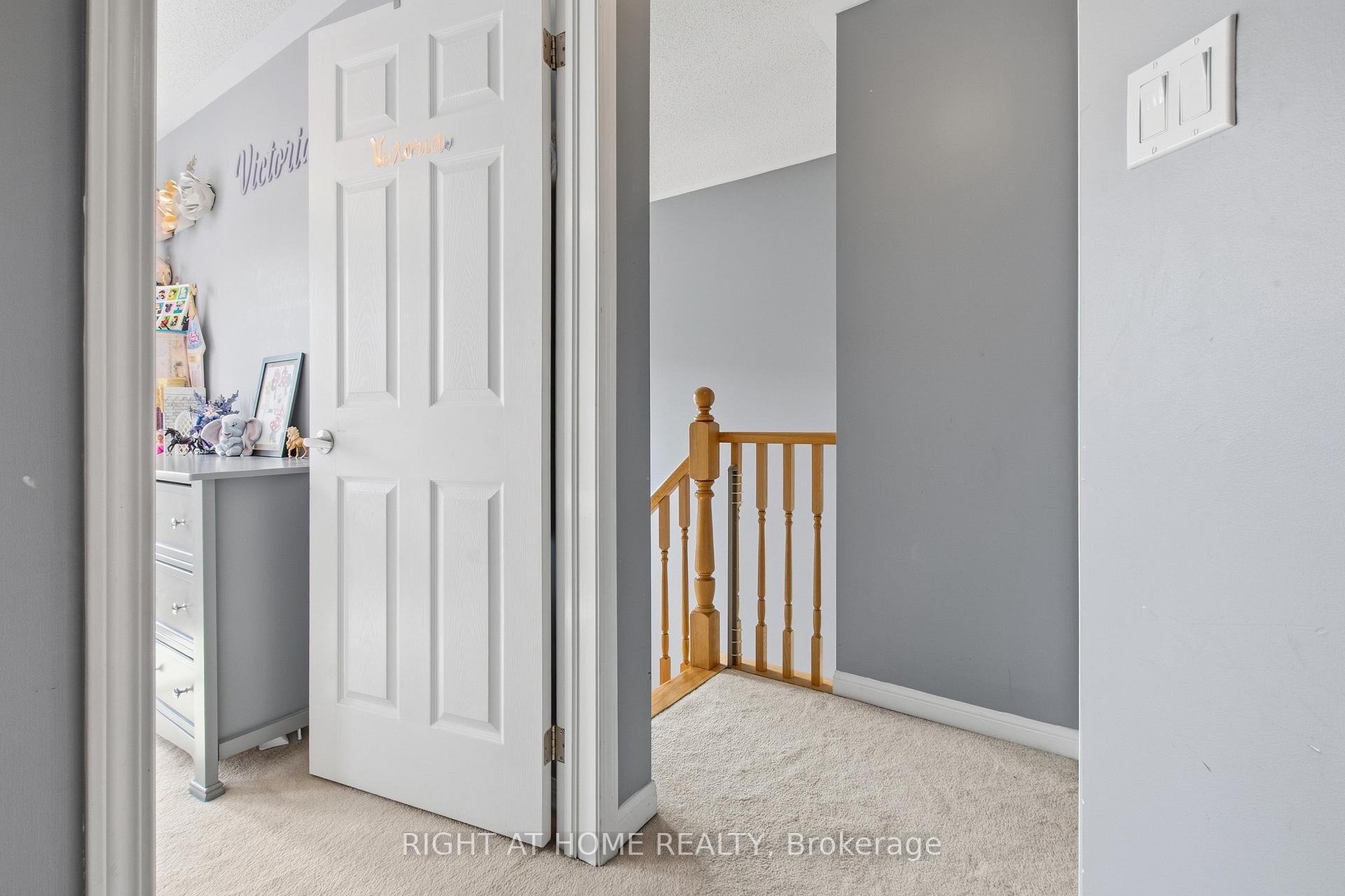 Photo 29 of 85 Seed House Lane, Halton Hills, Georgetown — HOMEH