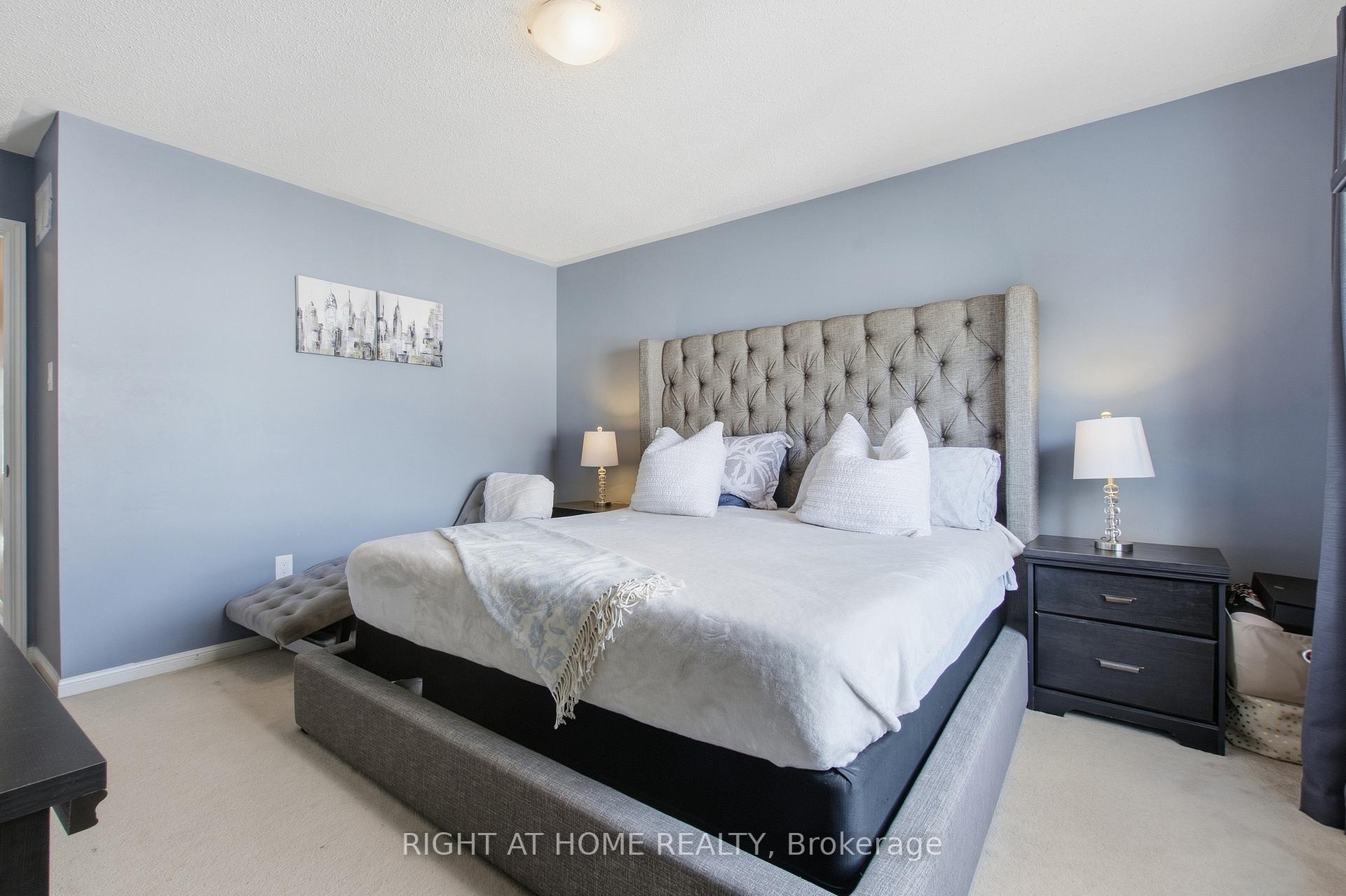 Photo 32 of 85 Seed House Lane, Halton Hills, Georgetown — HOMEH
