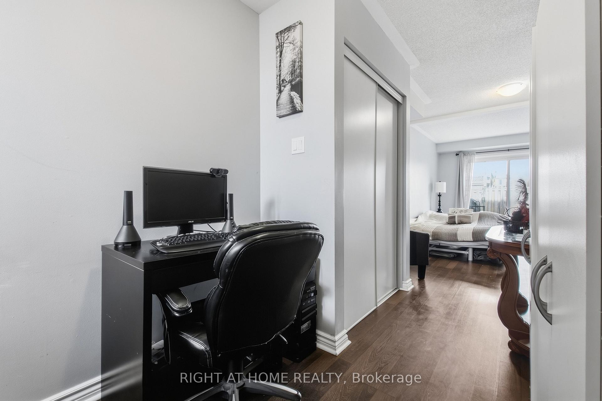 Photo 38 of 85 Seed House Lane, Halton Hills, Georgetown — HOMEH