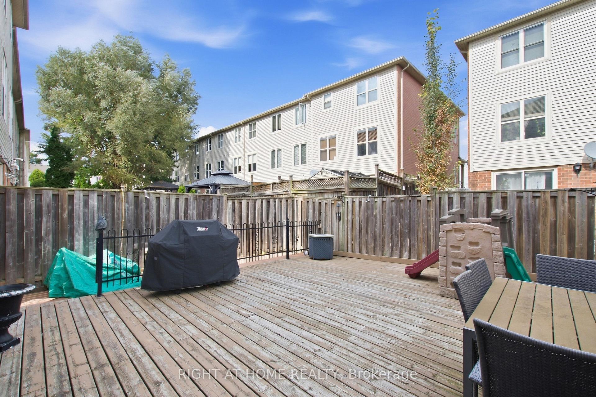 Photo 45 of 85 Seed House Lane, Halton Hills, Georgetown — HOMEH