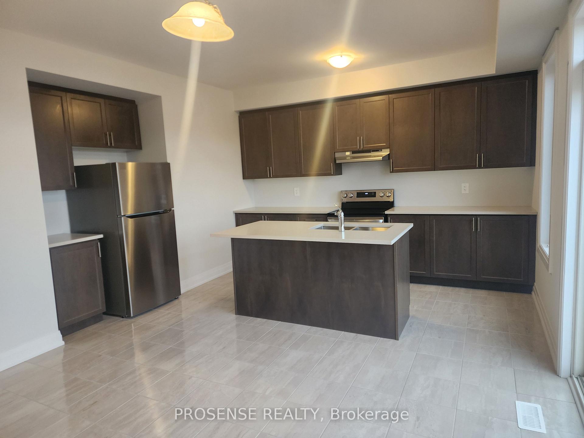 Photo 12 of 171 St. Joseph Road, Kawartha Lakes, Lindsay — HOMEH