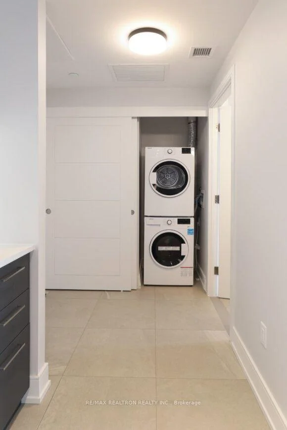 Photo 15 of Unit 710, 2525 Bathurst Street, Toronto, Forest Hill North — HOMEH