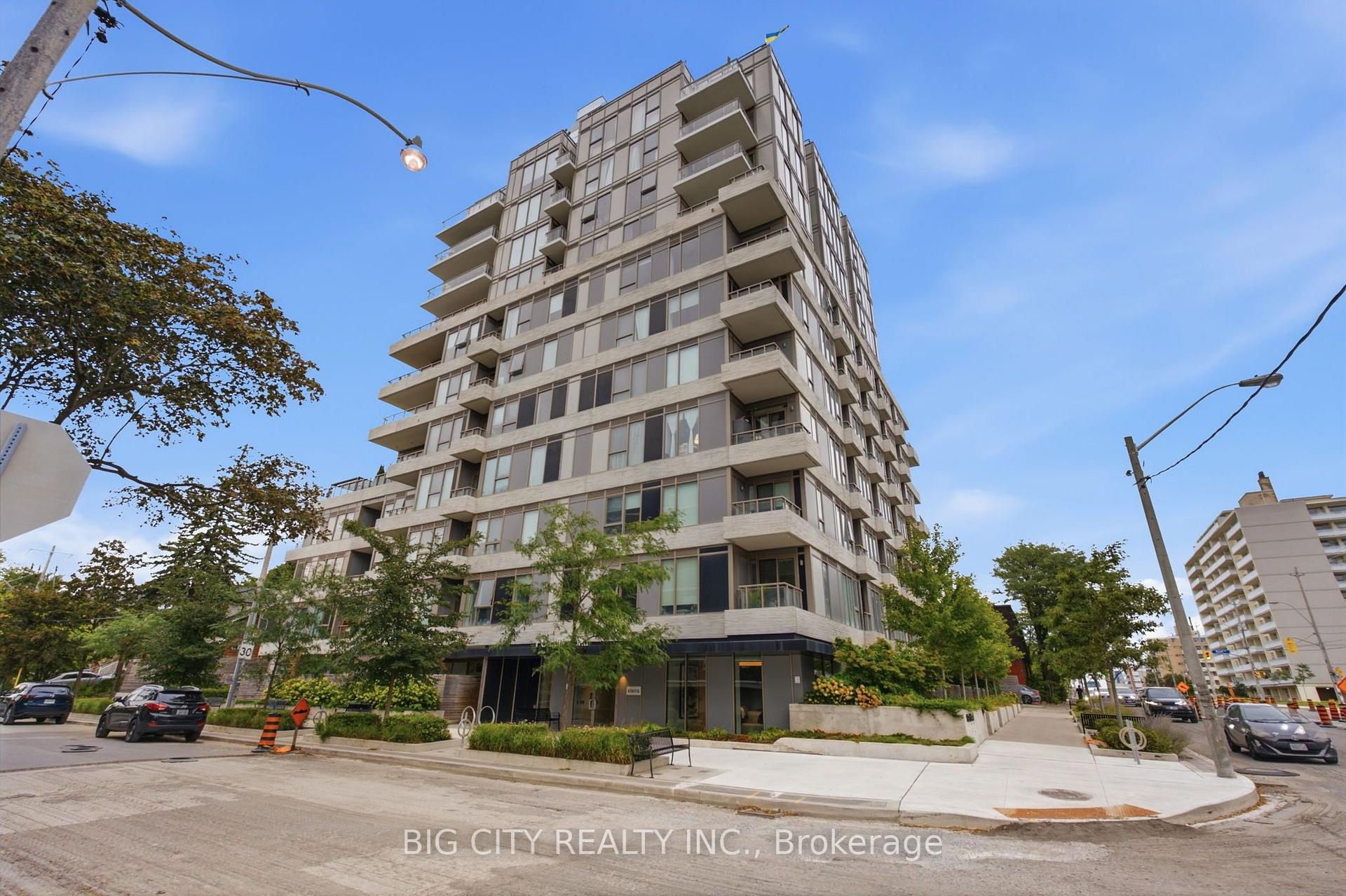 Photo 4 of Unit 1006, 1 Cardiff Road, Toronto, Mount Pleasant East — HOMEH