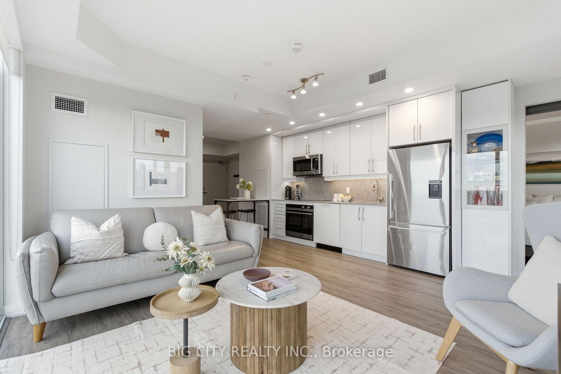 Photo 15 of Unit 1006, 1 Cardiff Road, Toronto, Mount Pleasant East — HOMEH
