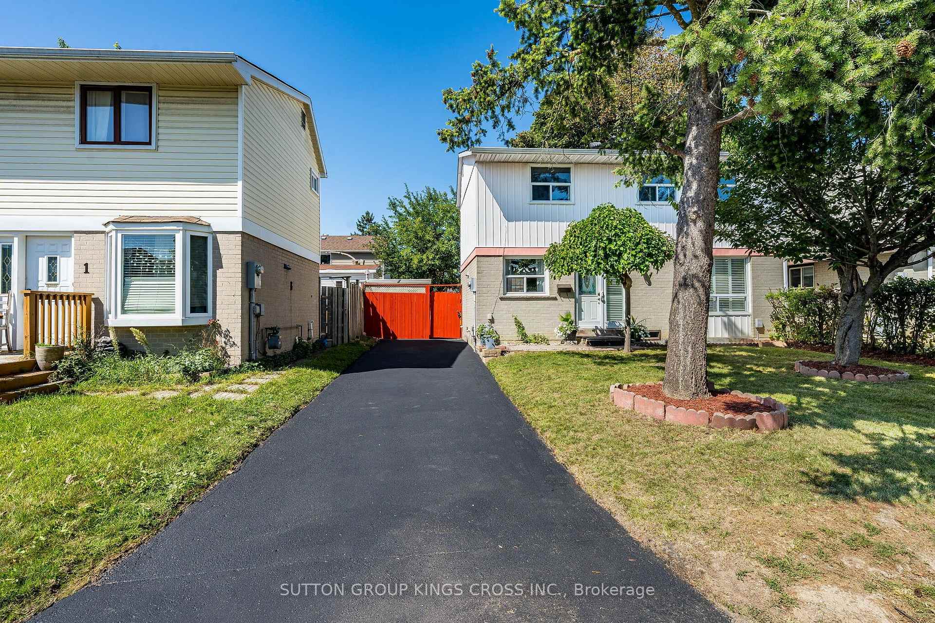 Photo 1 of 2 Hemlark Court, Brampton, Central Park — HOMEH