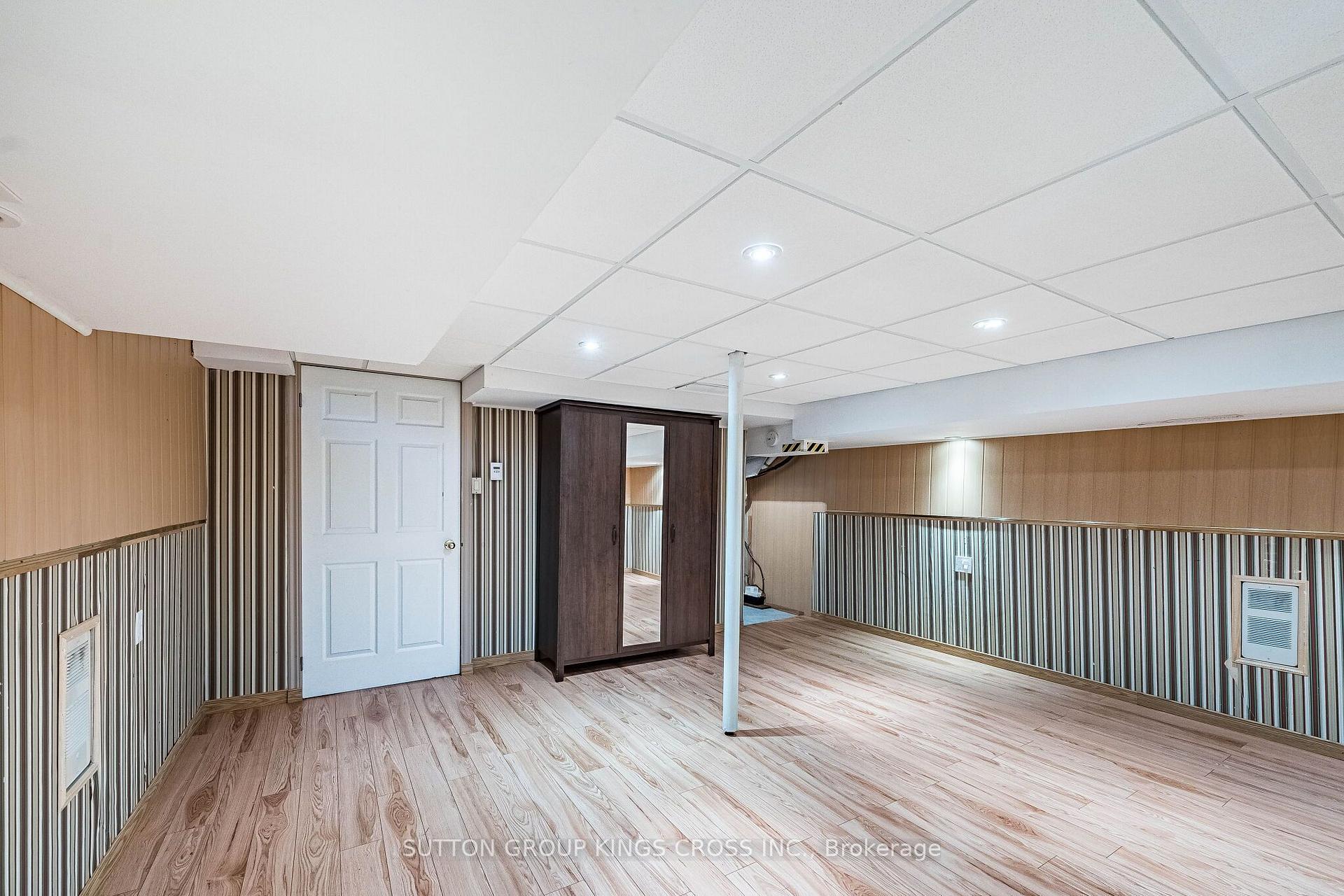 Photo 38 of 2 Hemlark Court, Brampton, Central Park — HOMEH