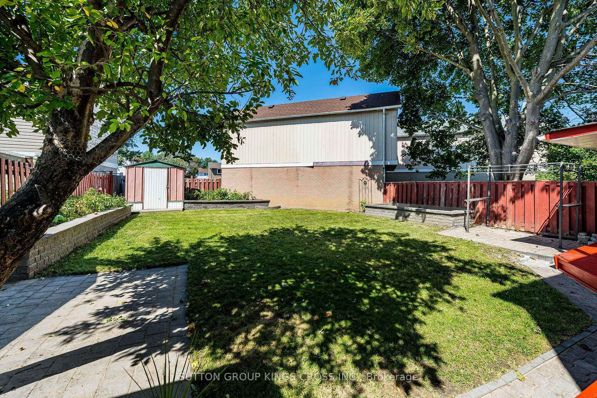 Photo 44 of 2 Hemlark Court, Brampton, Central Park — HOMEH