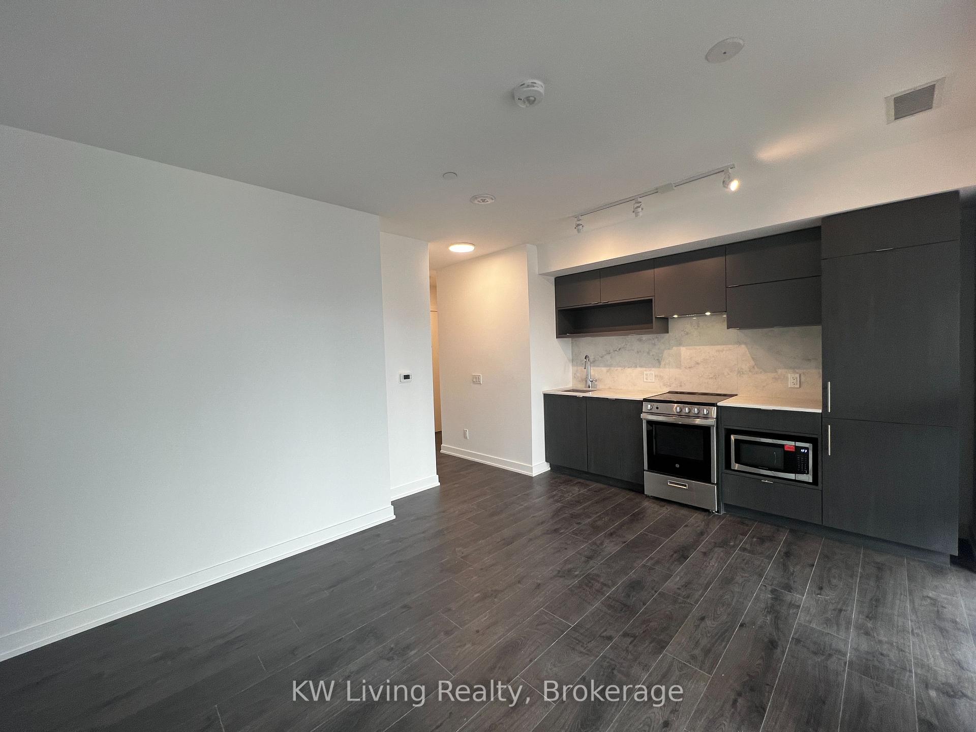 Photo 3 of Unit 1009, 100 Queen Street E, Toronto, Church-Yonge Corridor — HOMEH