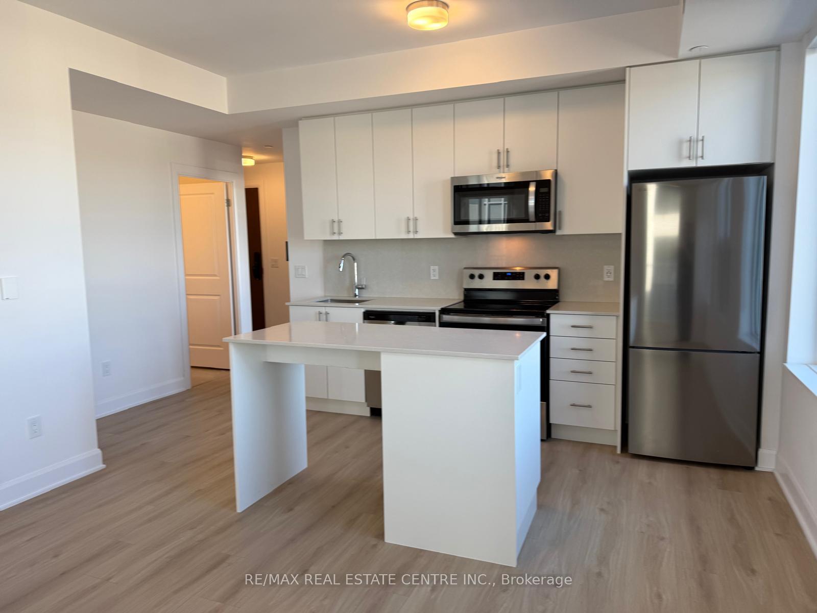 Photo 16 of Unit 310, 3240 William Coltson Avenue, Oakville, Joshua Meadows — HOMEH