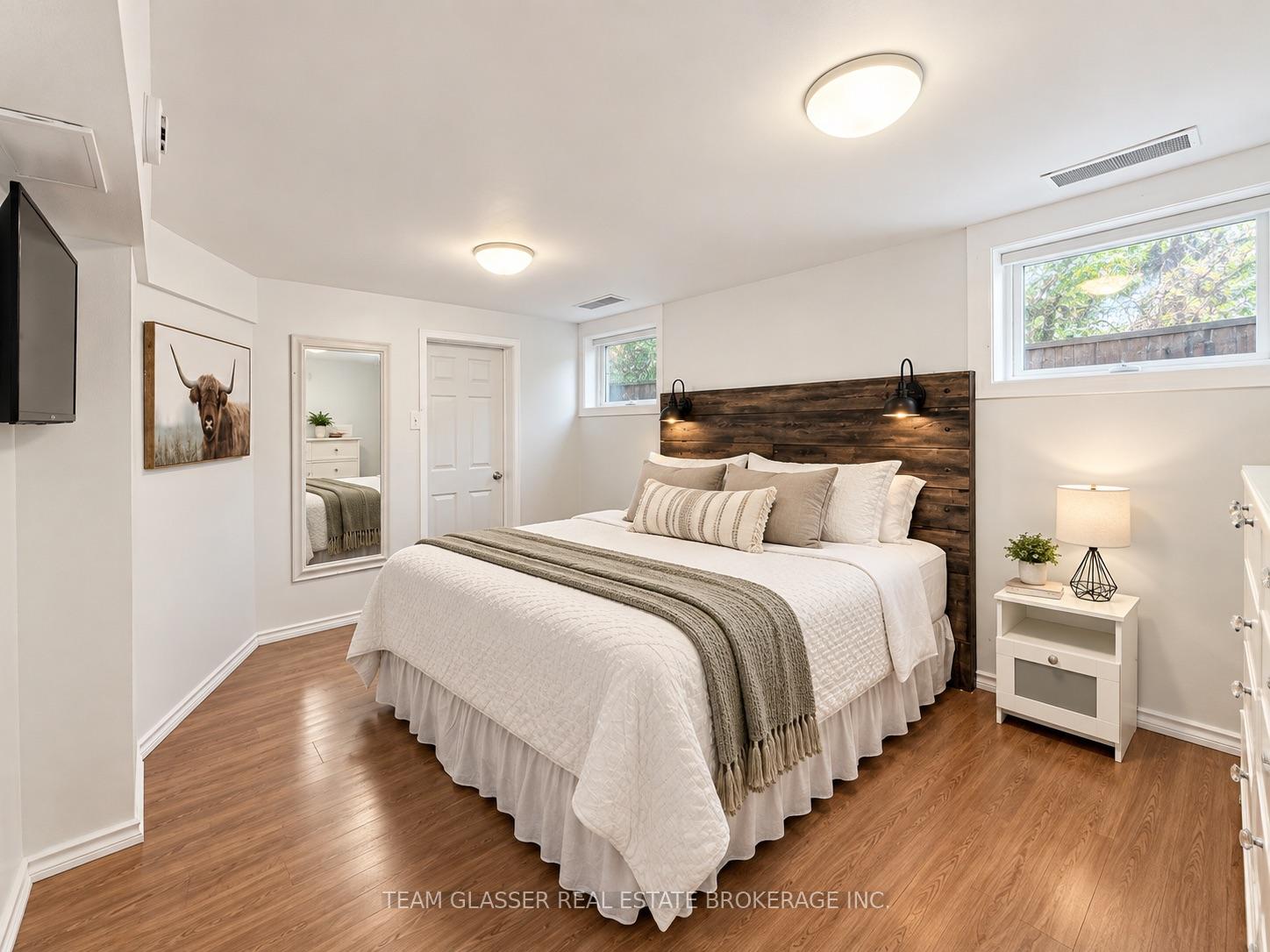 Photo 6 of Unit Lower, 884 Trafalgar Street, London, East L — HOMEH