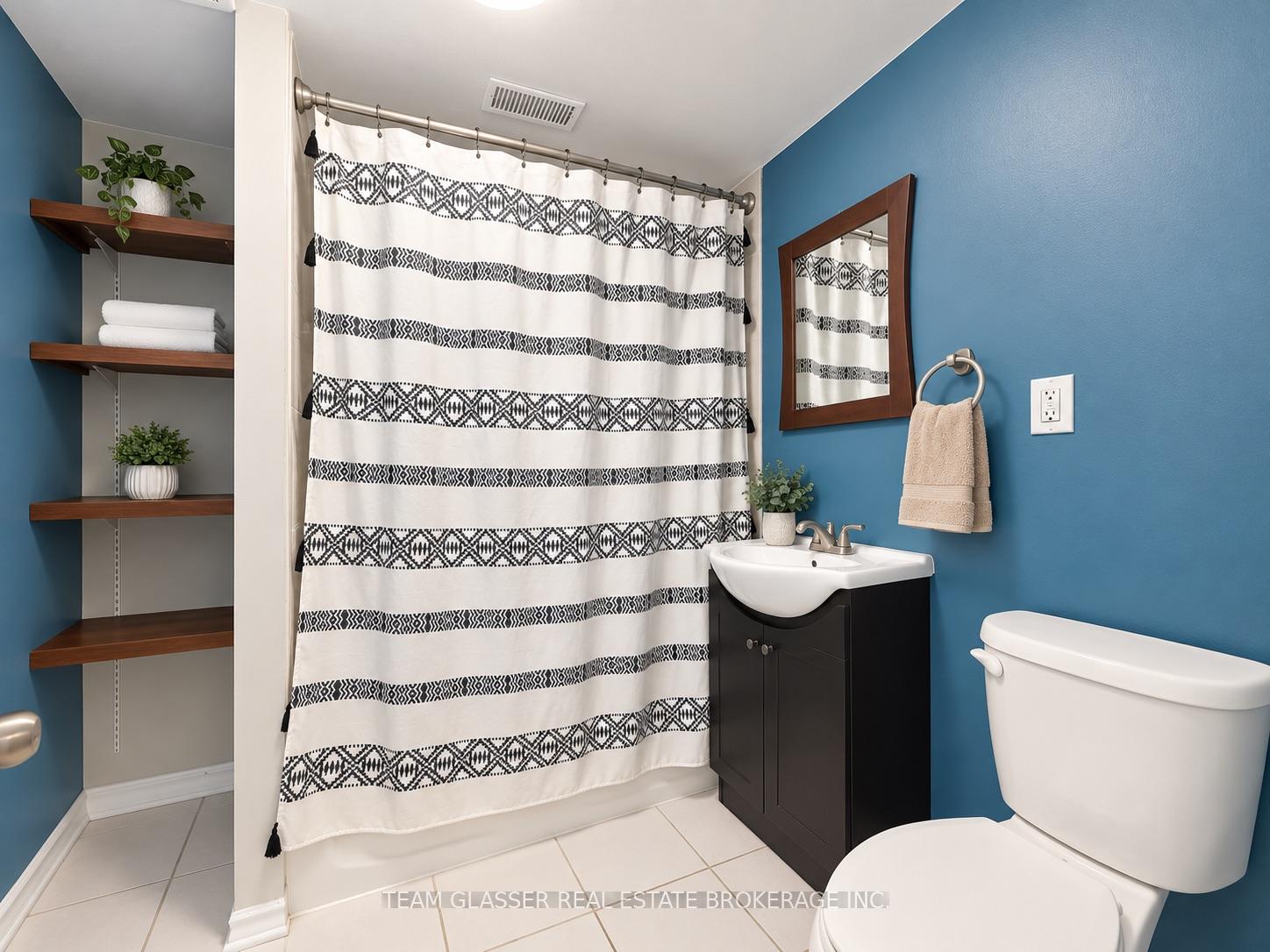 Photo 8 of Unit Lower, 884 Trafalgar Street, London, East L — HOMEH