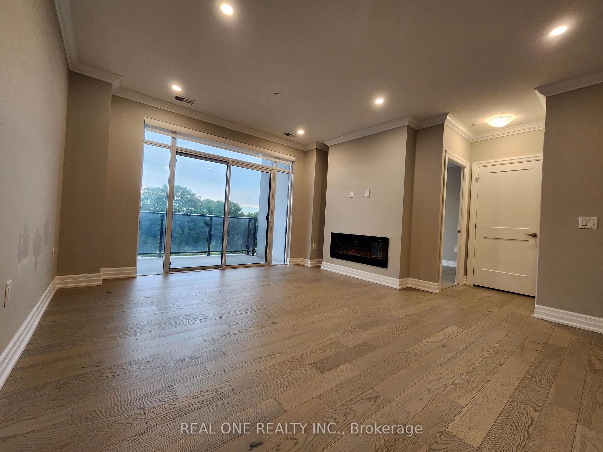 Photo 4 of Unit 408, 480 Callaway Road, London, North R — HOMEH