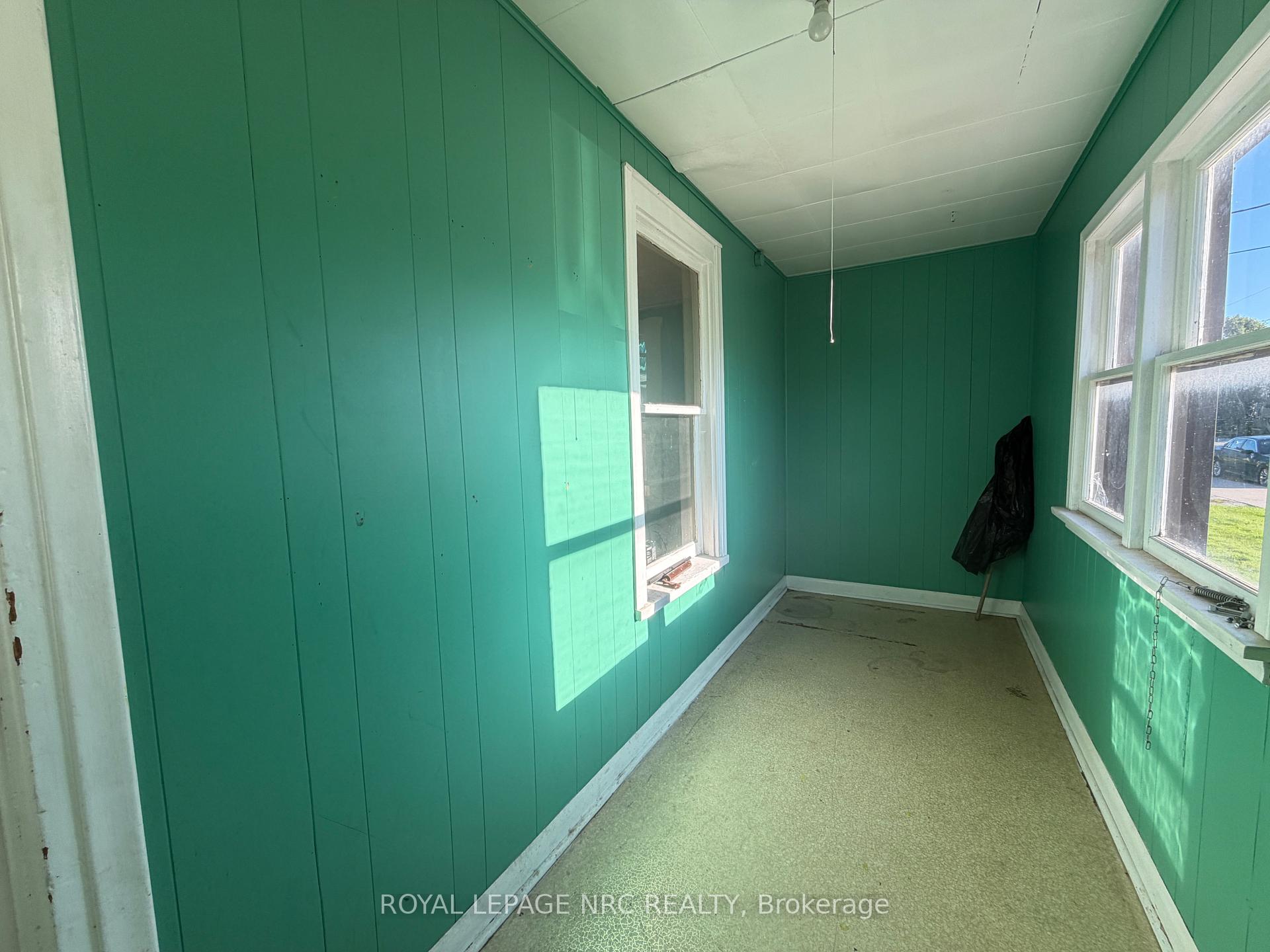 Photo 6 of 37 Wright Street, Welland, Lincoln/Crowland — HOMEH