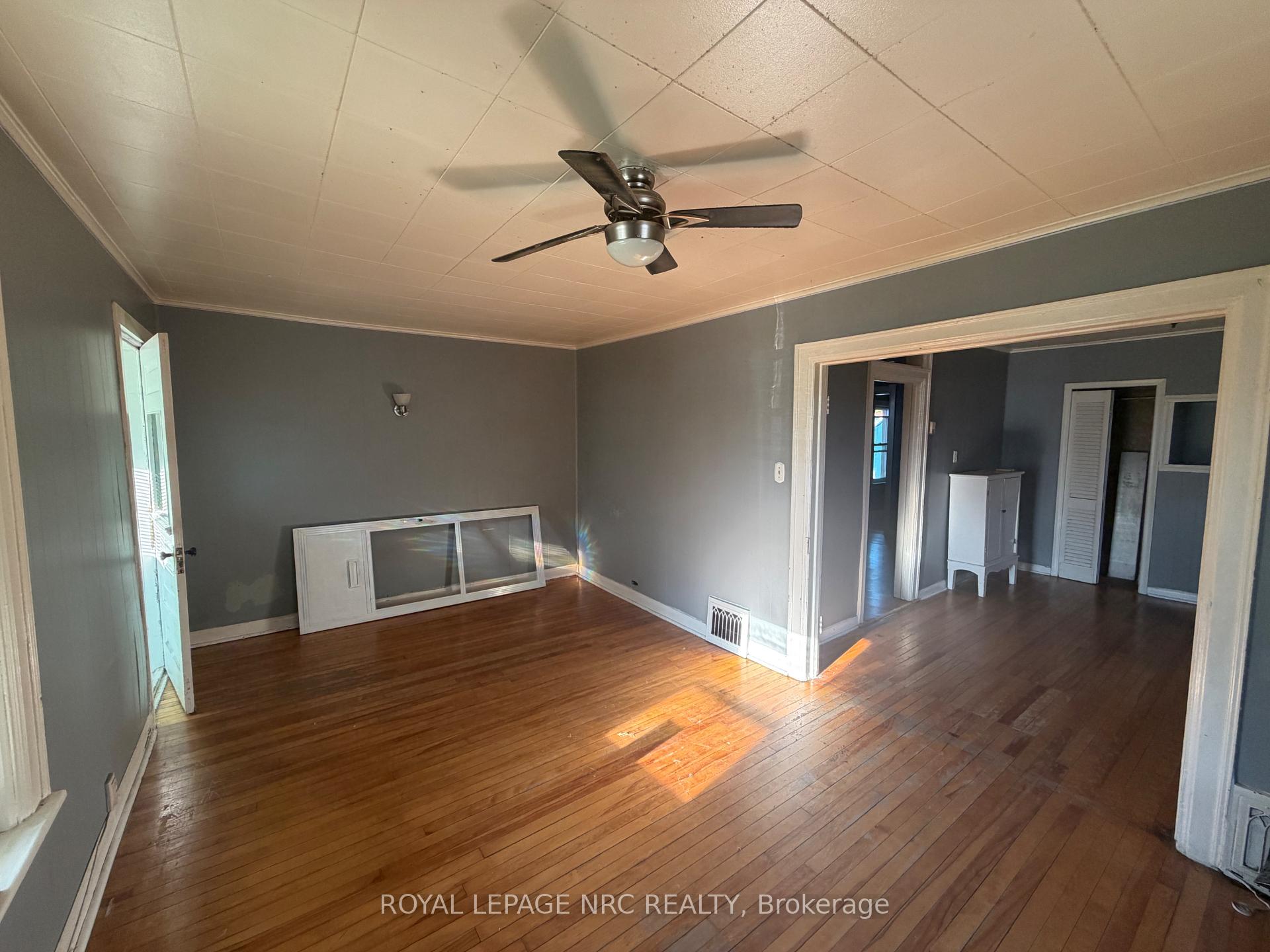 Photo 8 of 37 Wright Street, Welland, Lincoln/Crowland — HOMEH