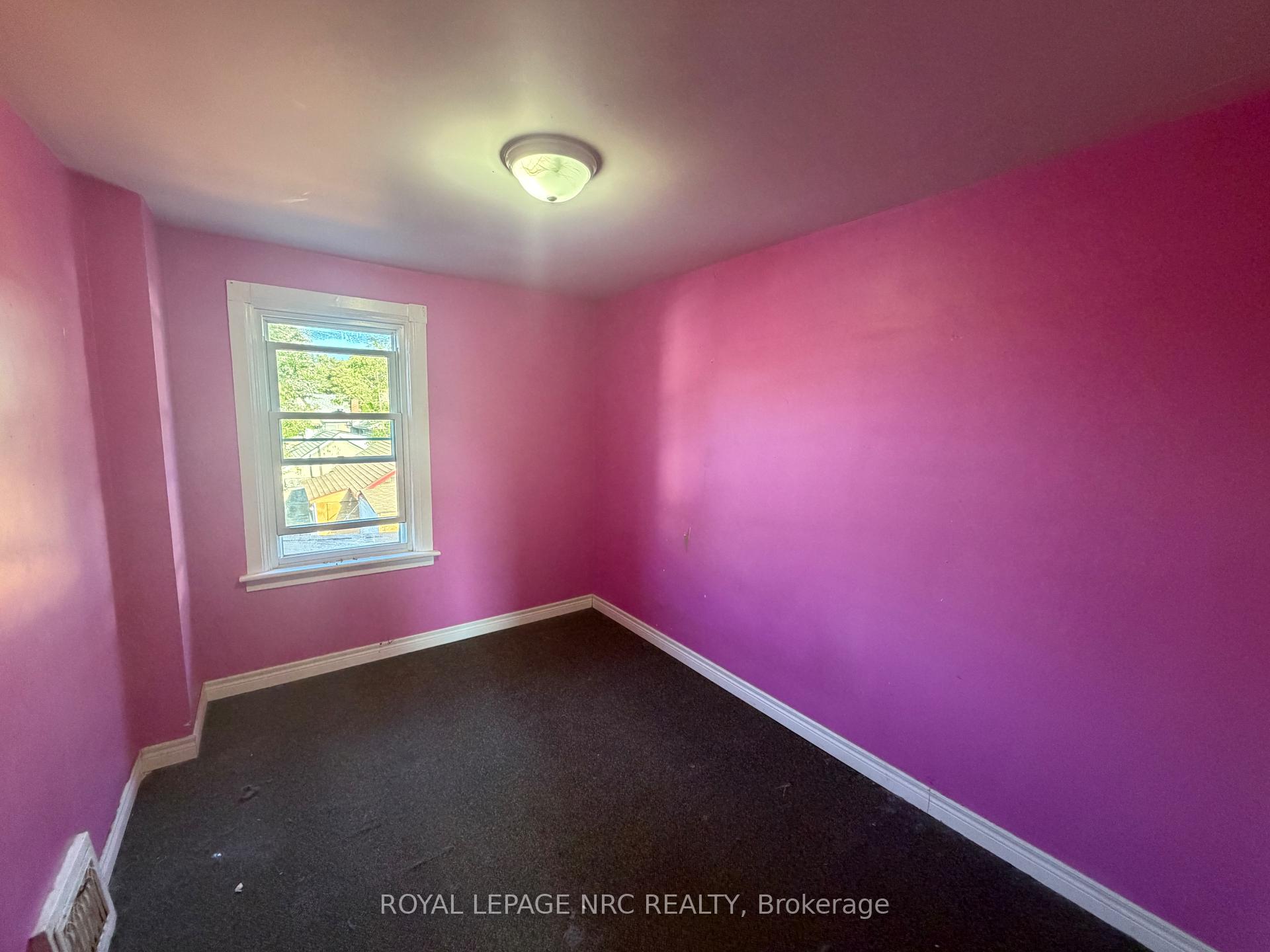 Photo 15 of 37 Wright Street, Welland, Lincoln/Crowland — HOMEH