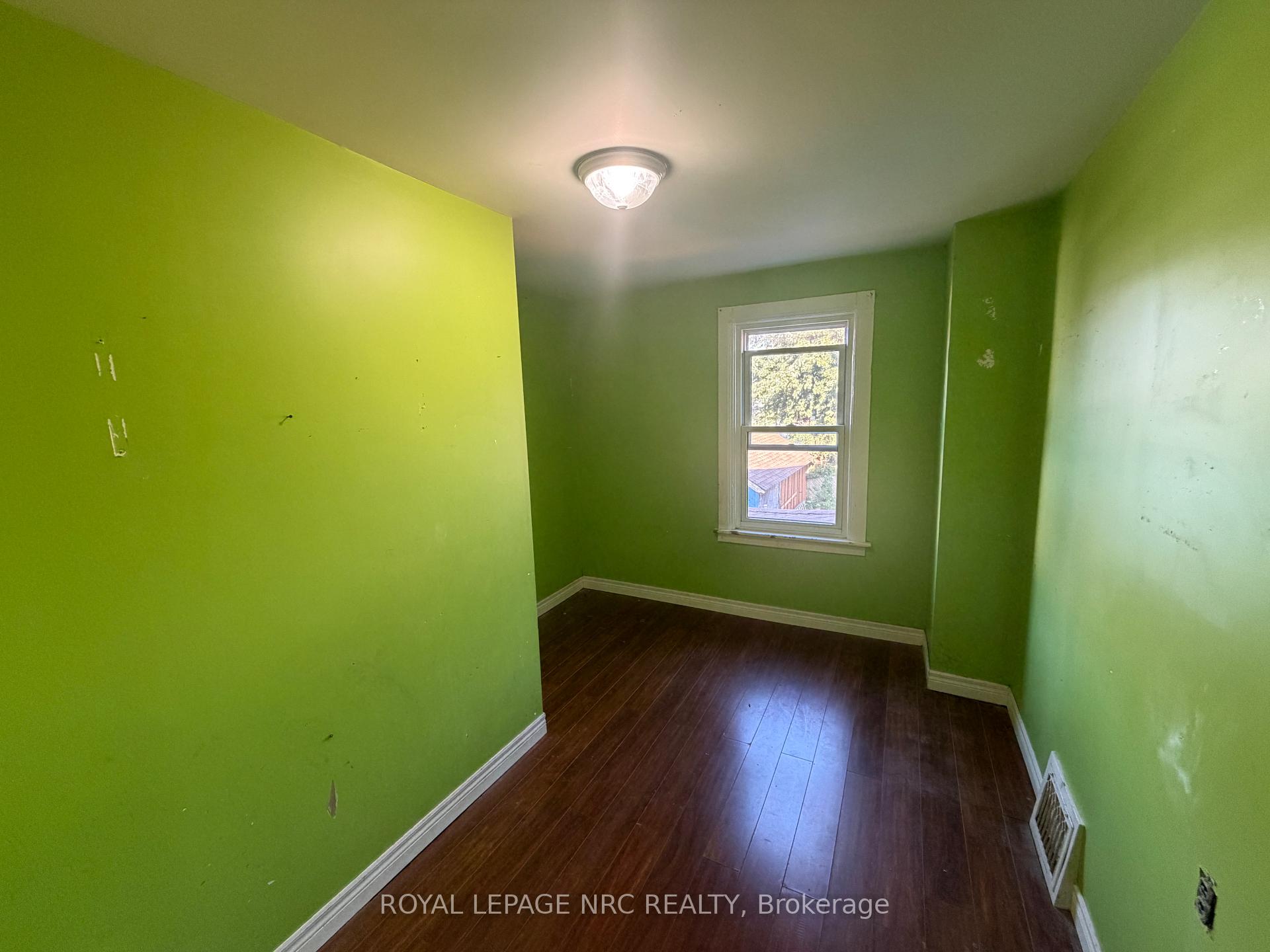 Photo 16 of 37 Wright Street, Welland, Lincoln/Crowland — HOMEH