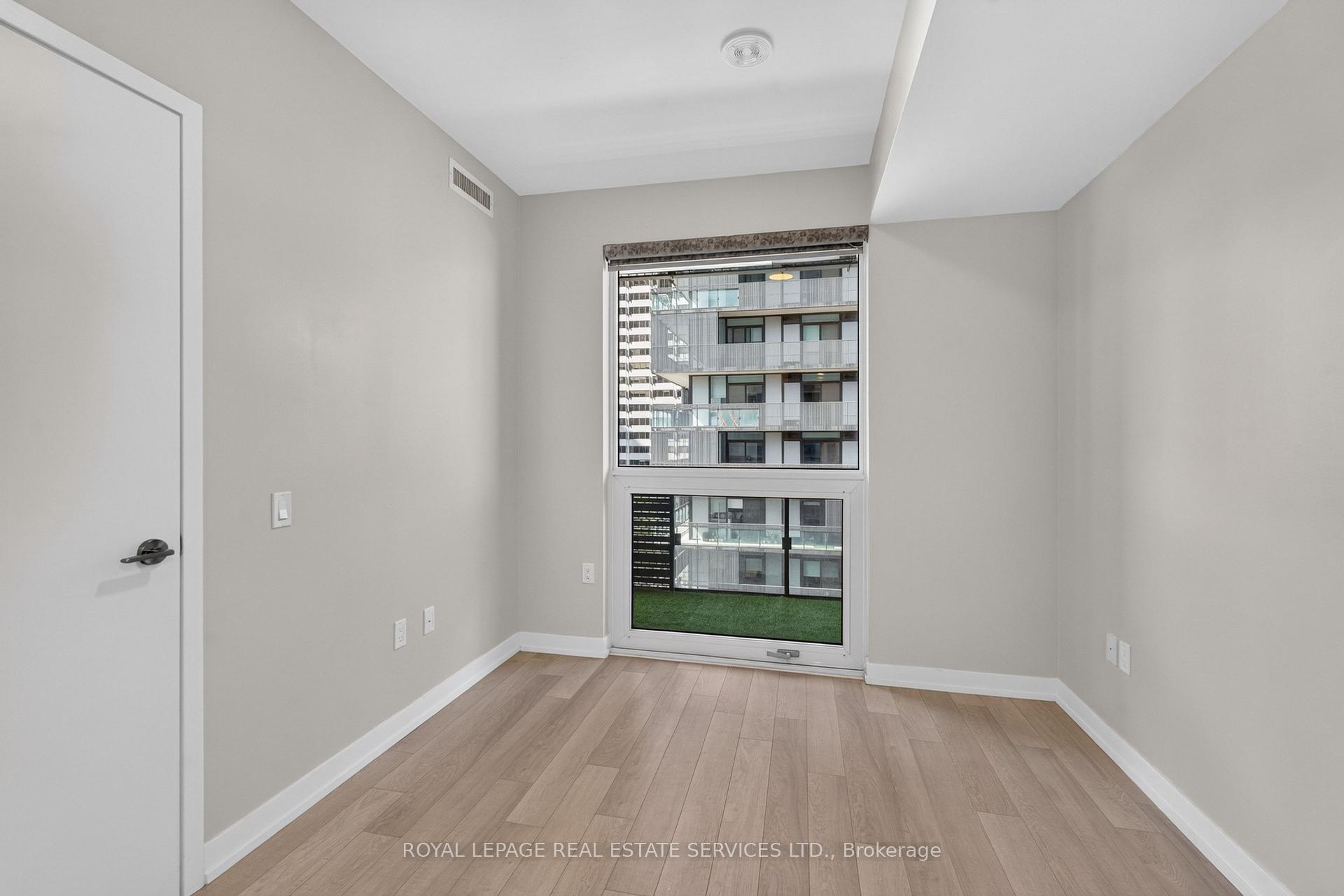 Photo 18 of Unit 1506, 39 Roehampton Avenue, Toronto, Mount Pleasant West — HOMEH