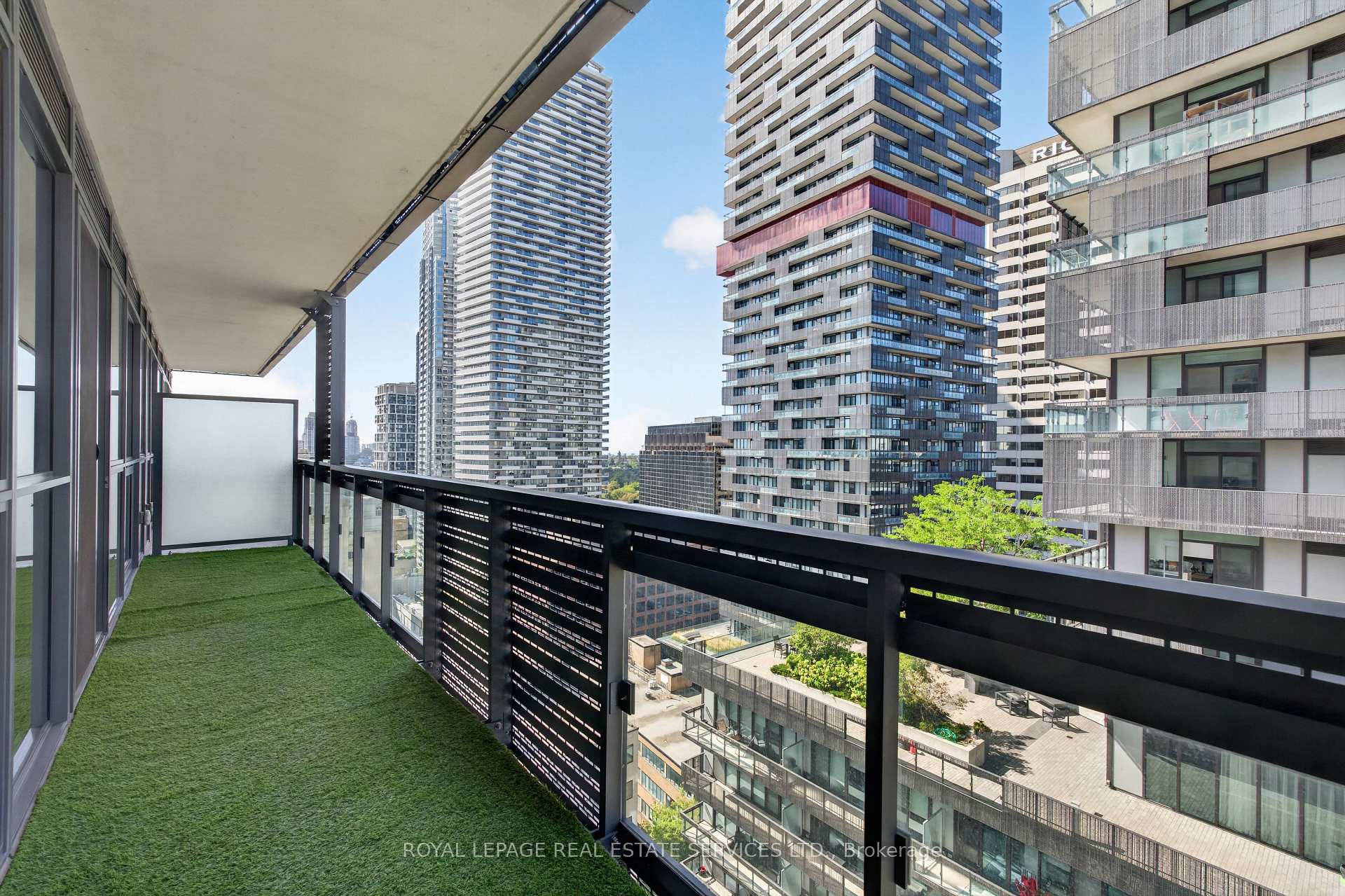Photo 24 of Unit 1506, 39 Roehampton Avenue, Toronto, Mount Pleasant West — HOMEH