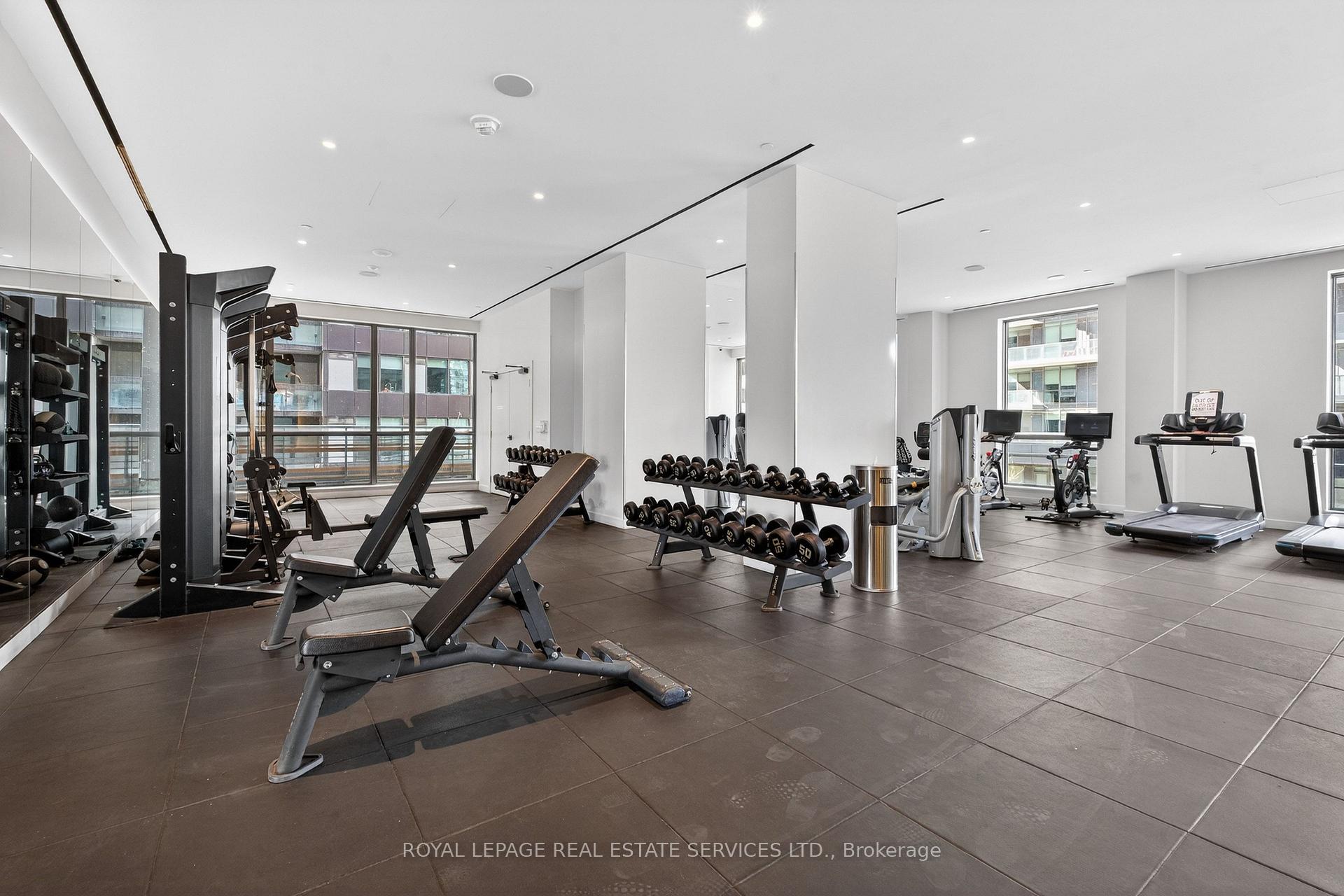 Photo 33 of Unit 1506, 39 Roehampton Avenue, Toronto, Mount Pleasant West — HOMEH