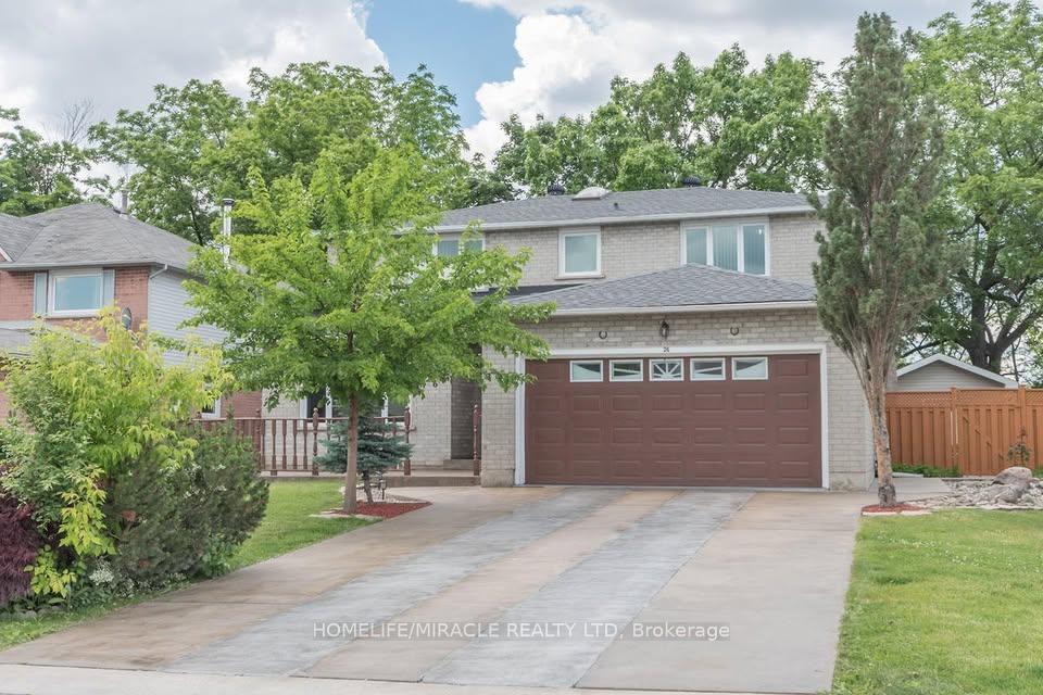 Photo 2 of 26 Blueberry Drive, Hamilton, Riverdale — HOMEH