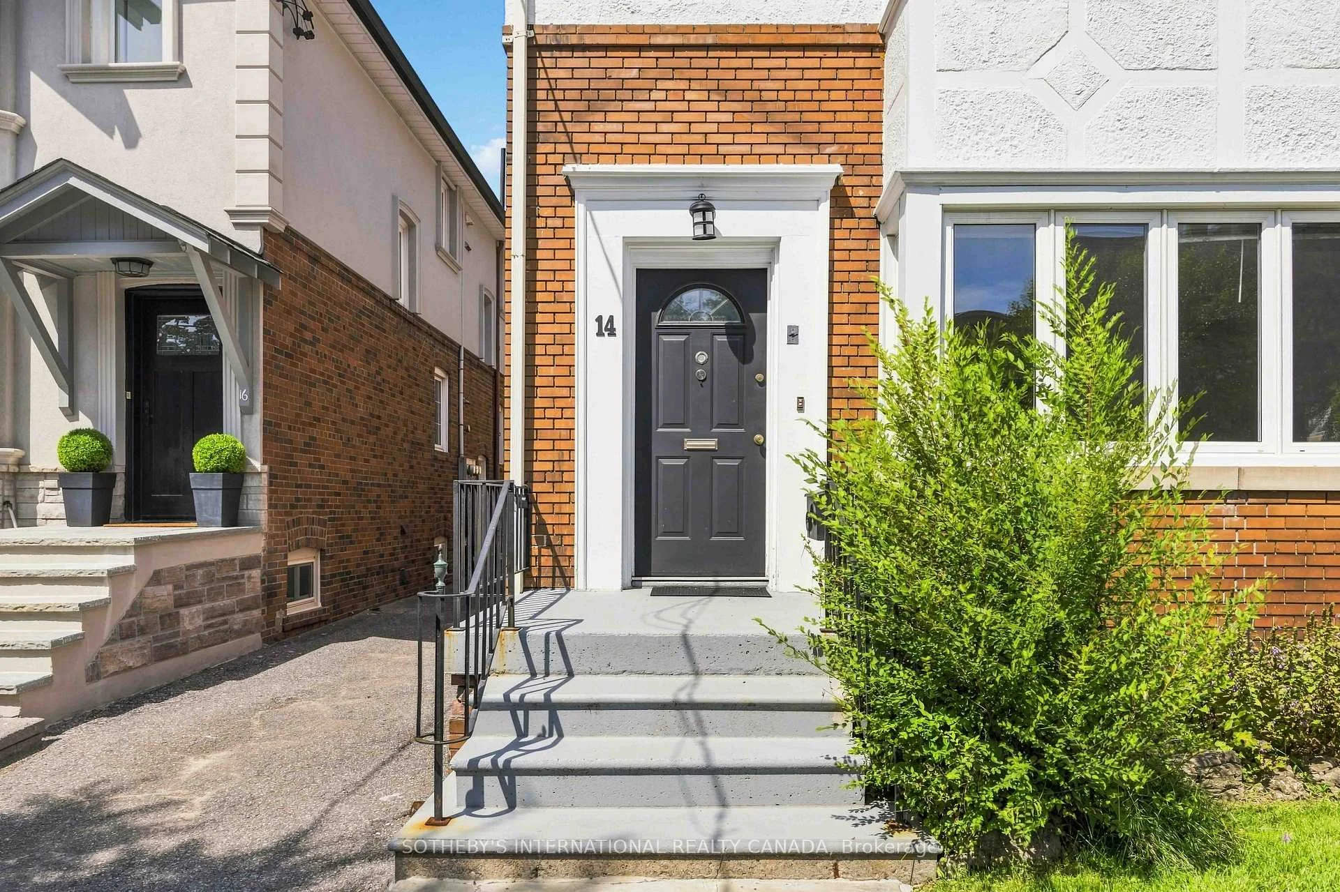 Photo 4 of Unit Upper, 14 Kilbarry Road, Toronto, Yonge-St. Clair — HOMEH