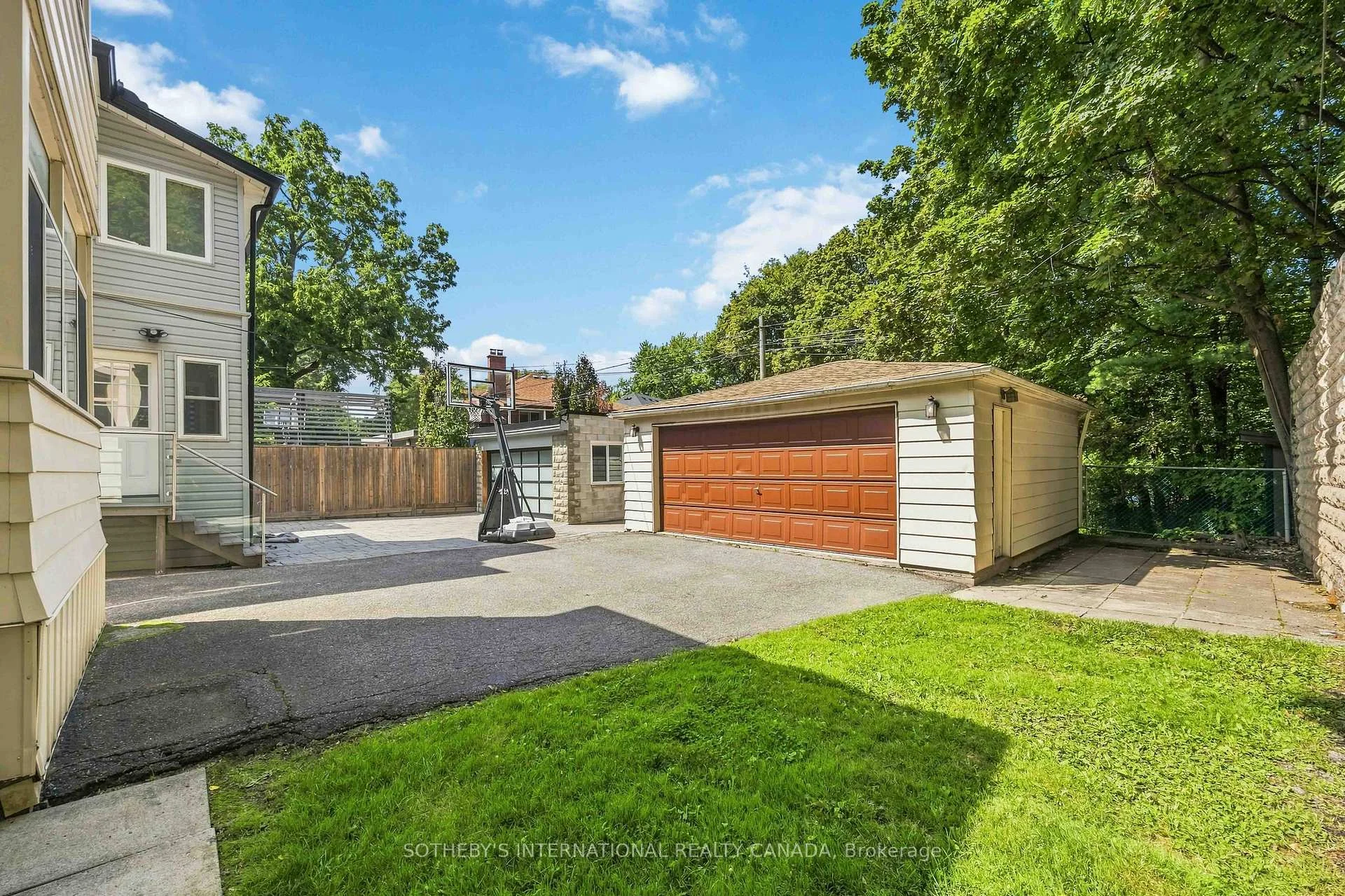 Photo 40 of Unit Upper, 14 Kilbarry Road, Toronto, Yonge-St. Clair — HOMEH