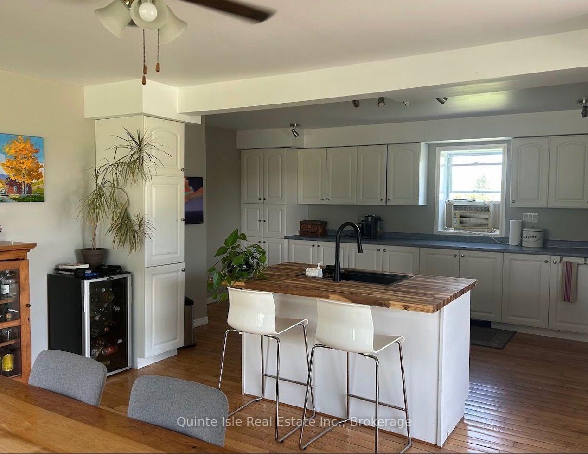 Photo 7 of 1756 Danforth Road, Prince Edward County, Hillier — HOMEH