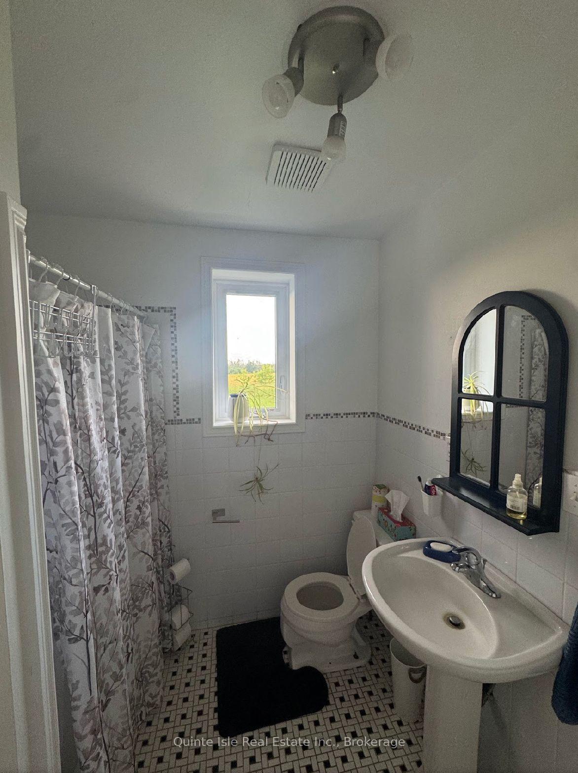 Photo 8 of 1756 Danforth Road, Prince Edward County, Hillier — HOMEH