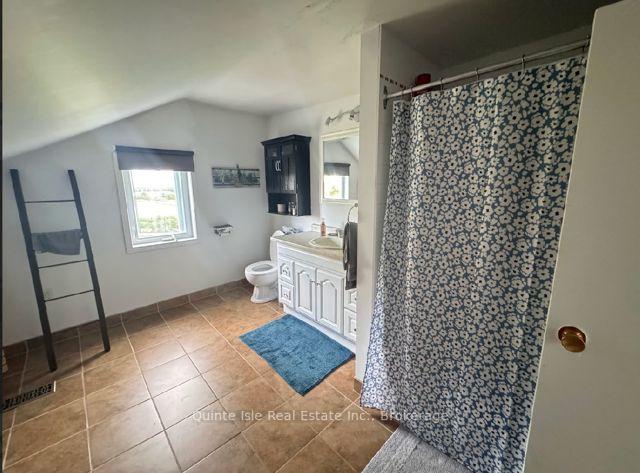 Photo 9 of 1756 Danforth Road, Prince Edward County, Hillier — HOMEH