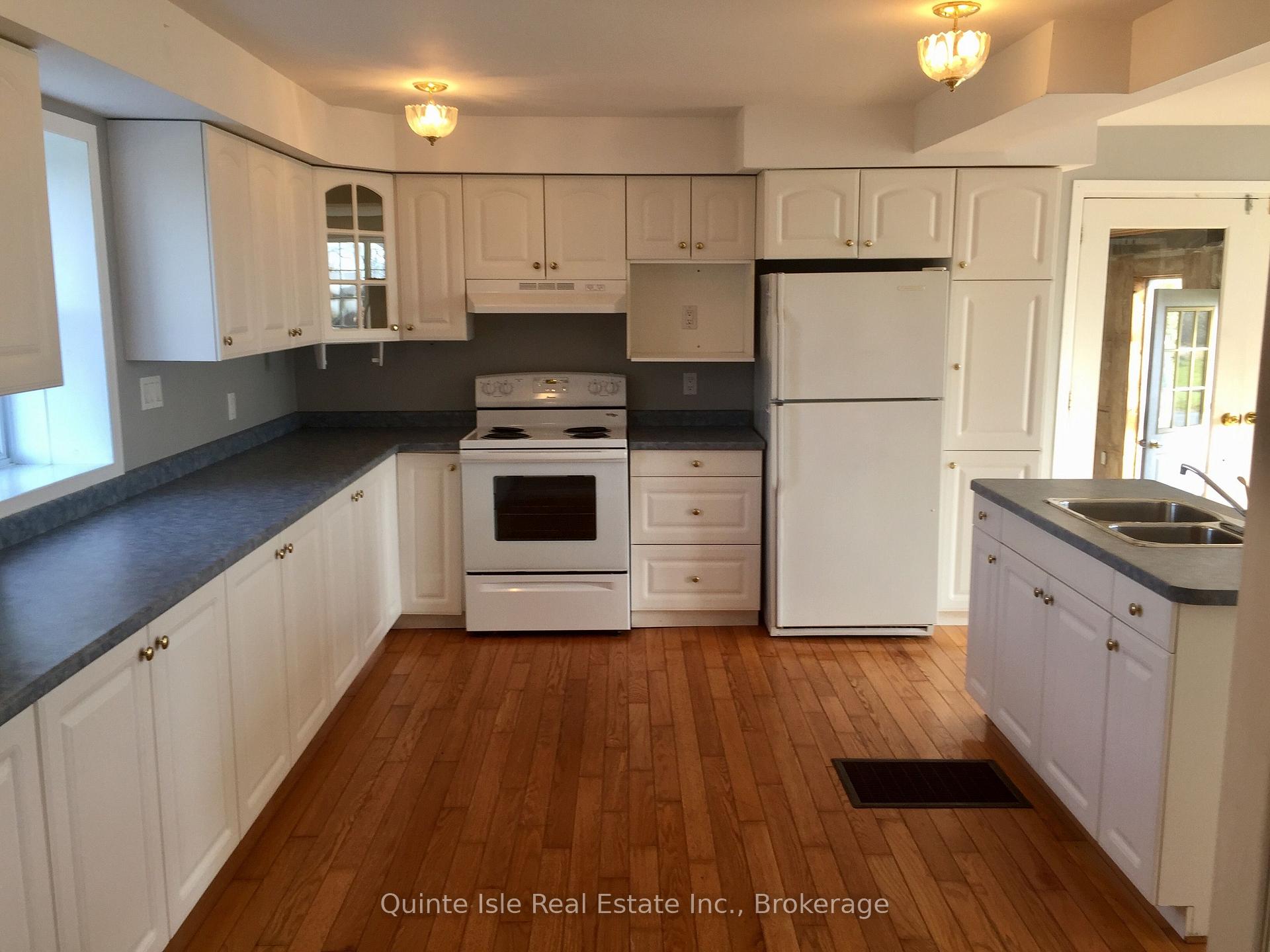 Photo 12 of 1756 Danforth Road, Prince Edward County, Hillier — HOMEH